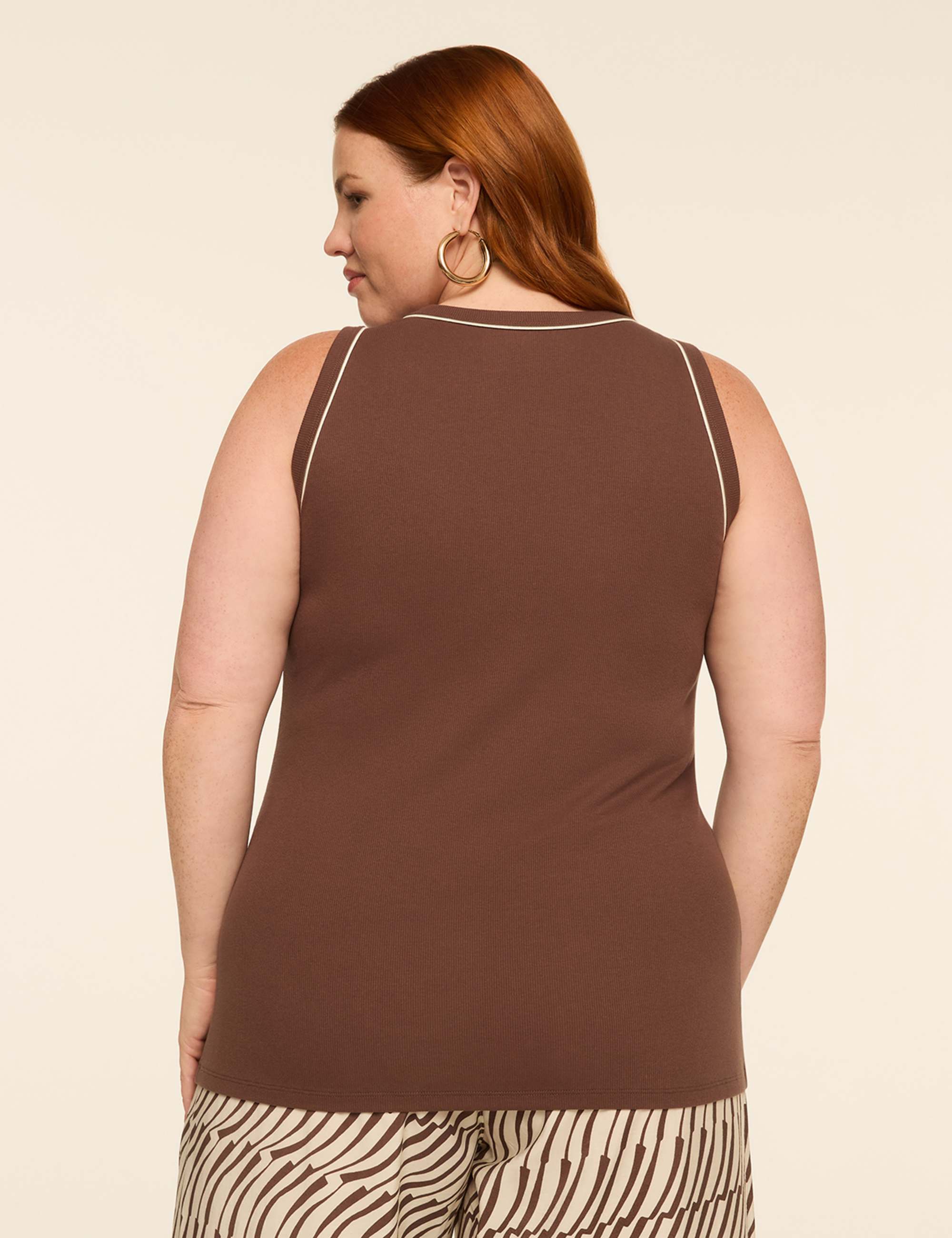 Scoop-Neck Rib Tank