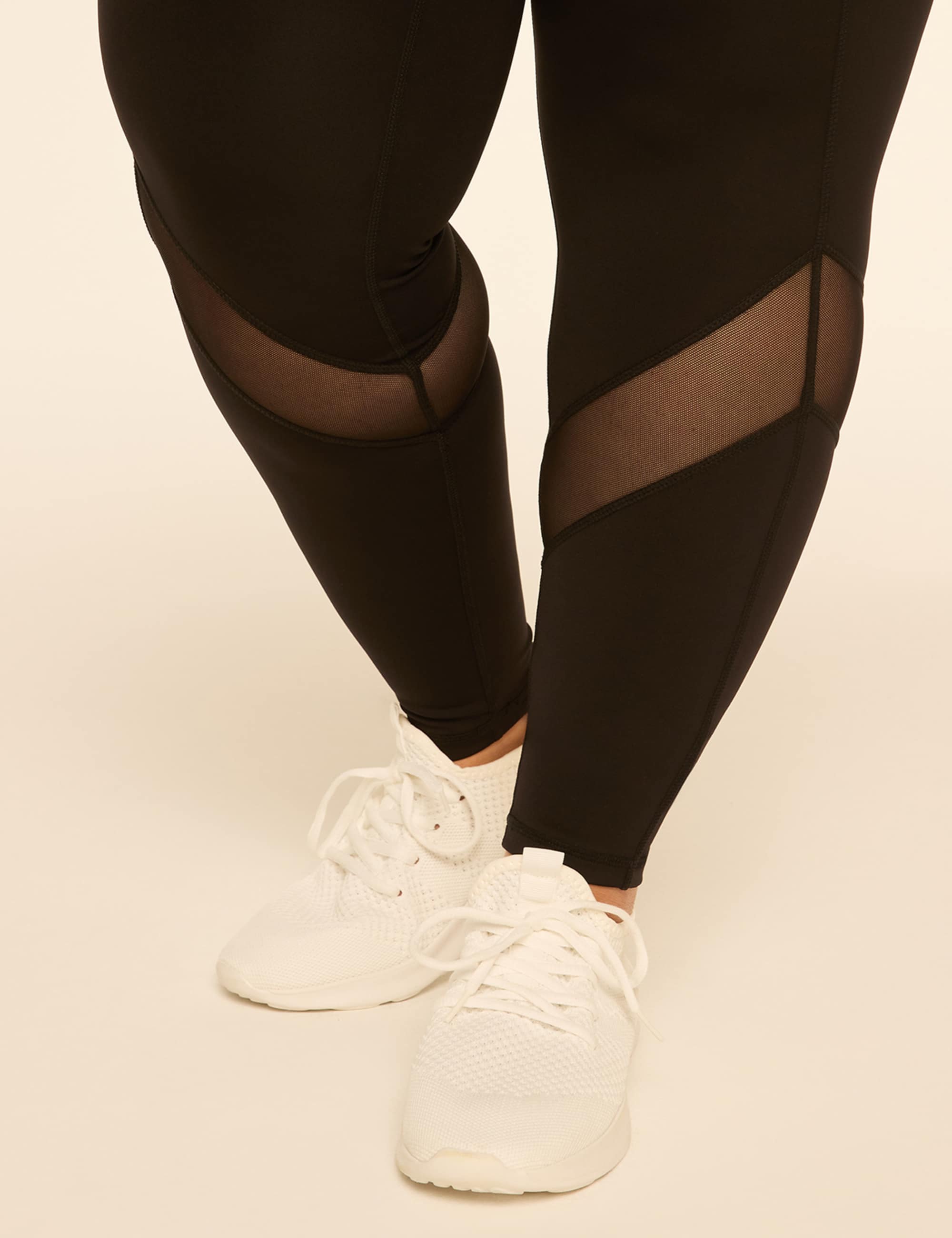 LIVI Go-Getter Wicking Mesh-Detail 7/8 Legging