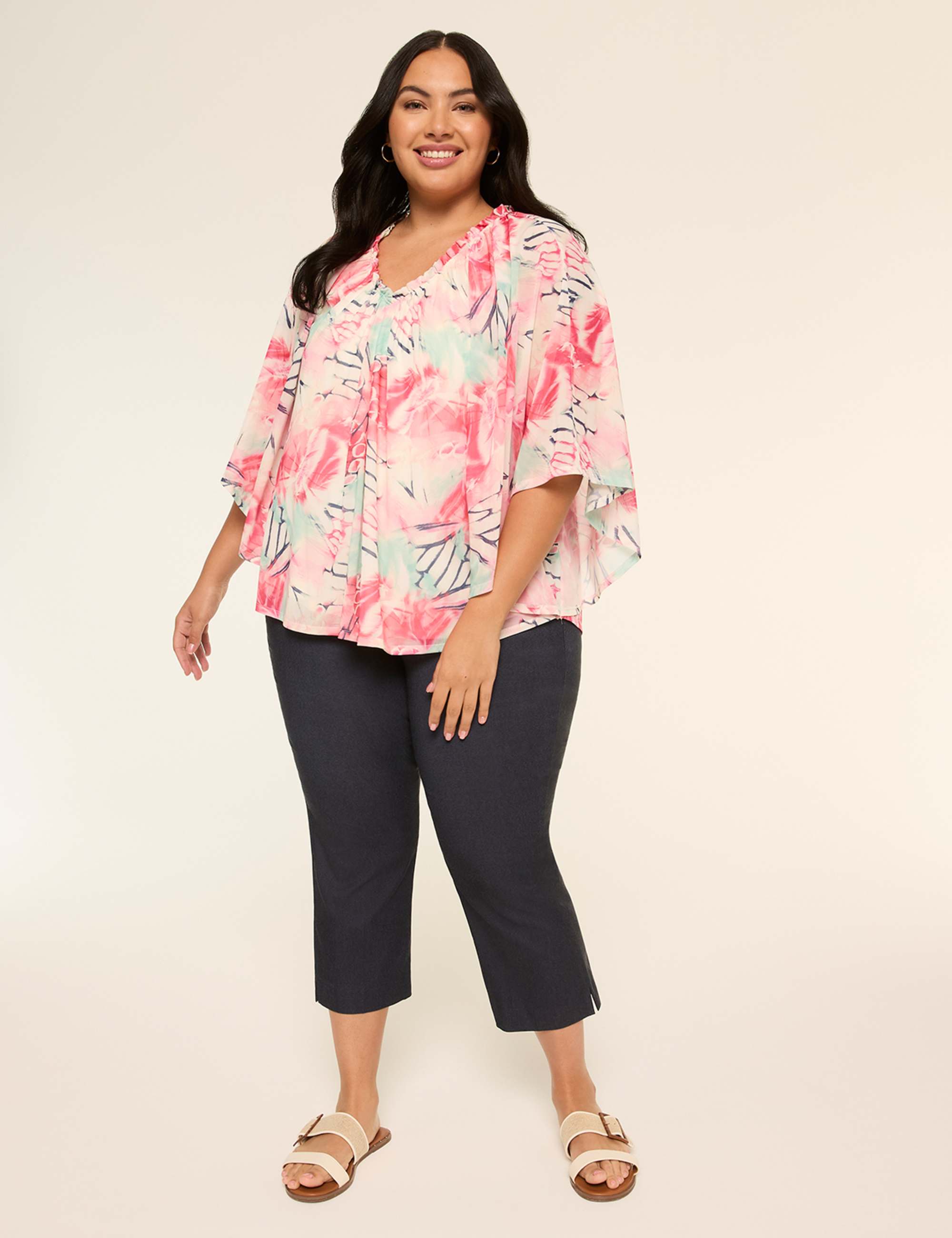 4-Season High-Rise Slim Capri