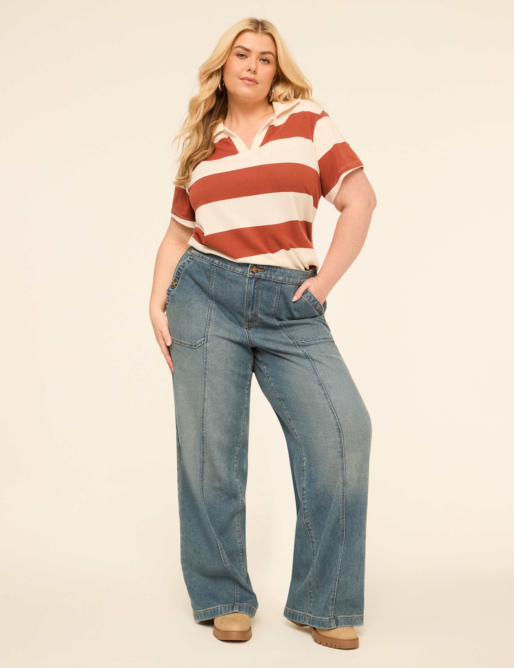 Signature Fit High-Rise Wide Leg Utility Jean