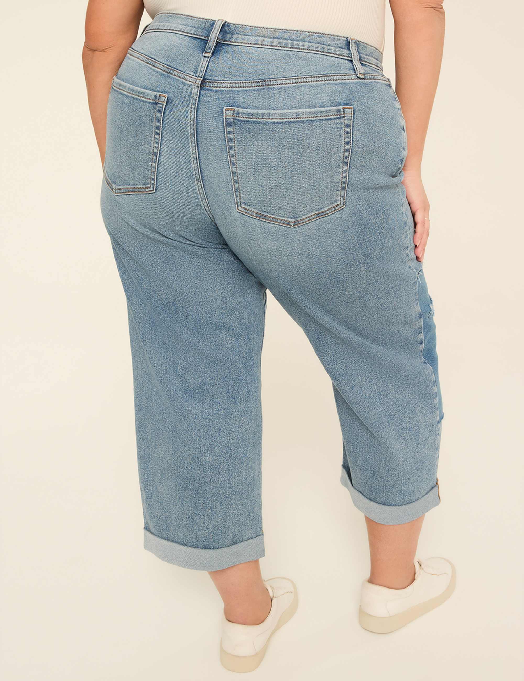 Boyfriend Fit Capri