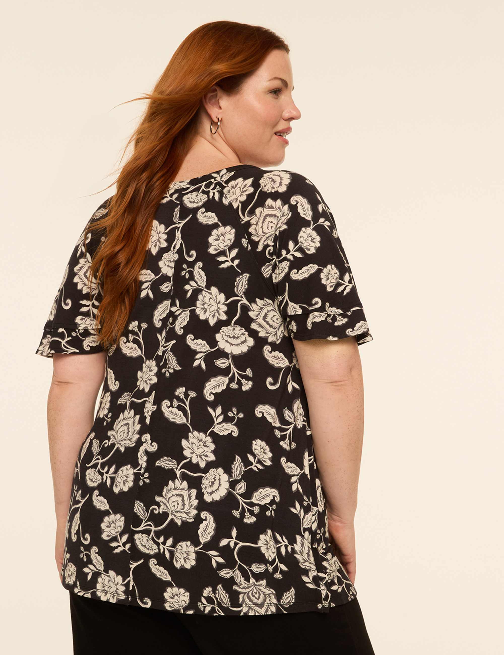 DreamFeel Double Flutter-Sleeve V-Neck Top