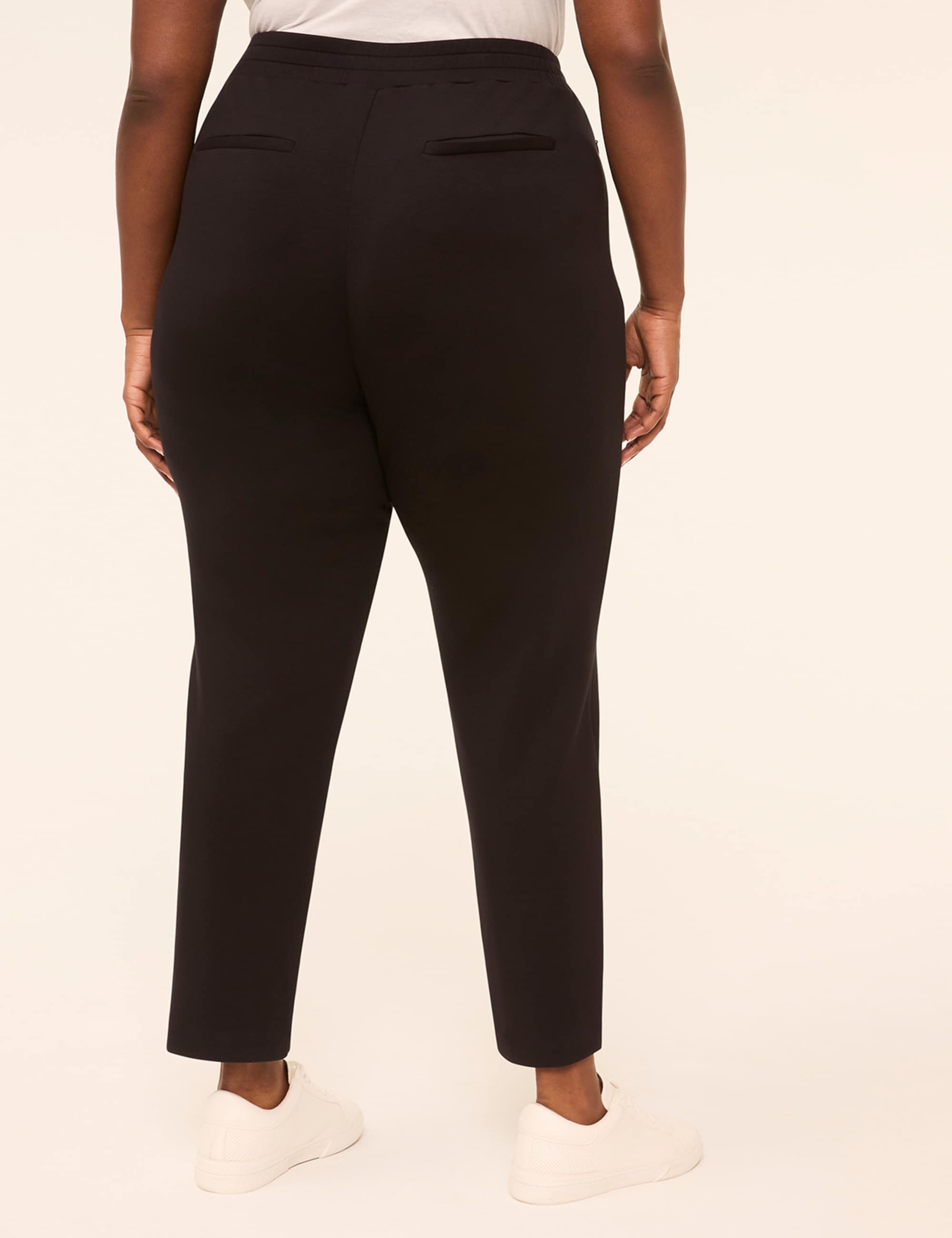 Journey Pull-On Relaxed Ankle Pant