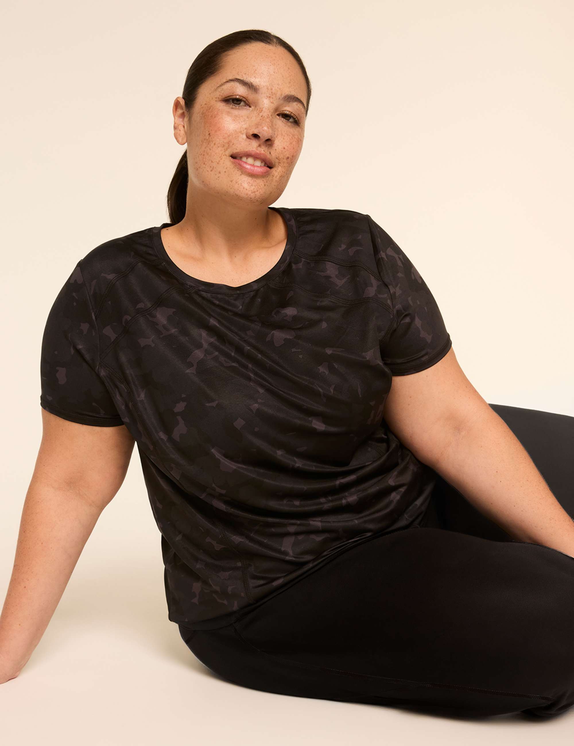 LIVI Go-Getter Wicking Crew-Neck Performance Tee