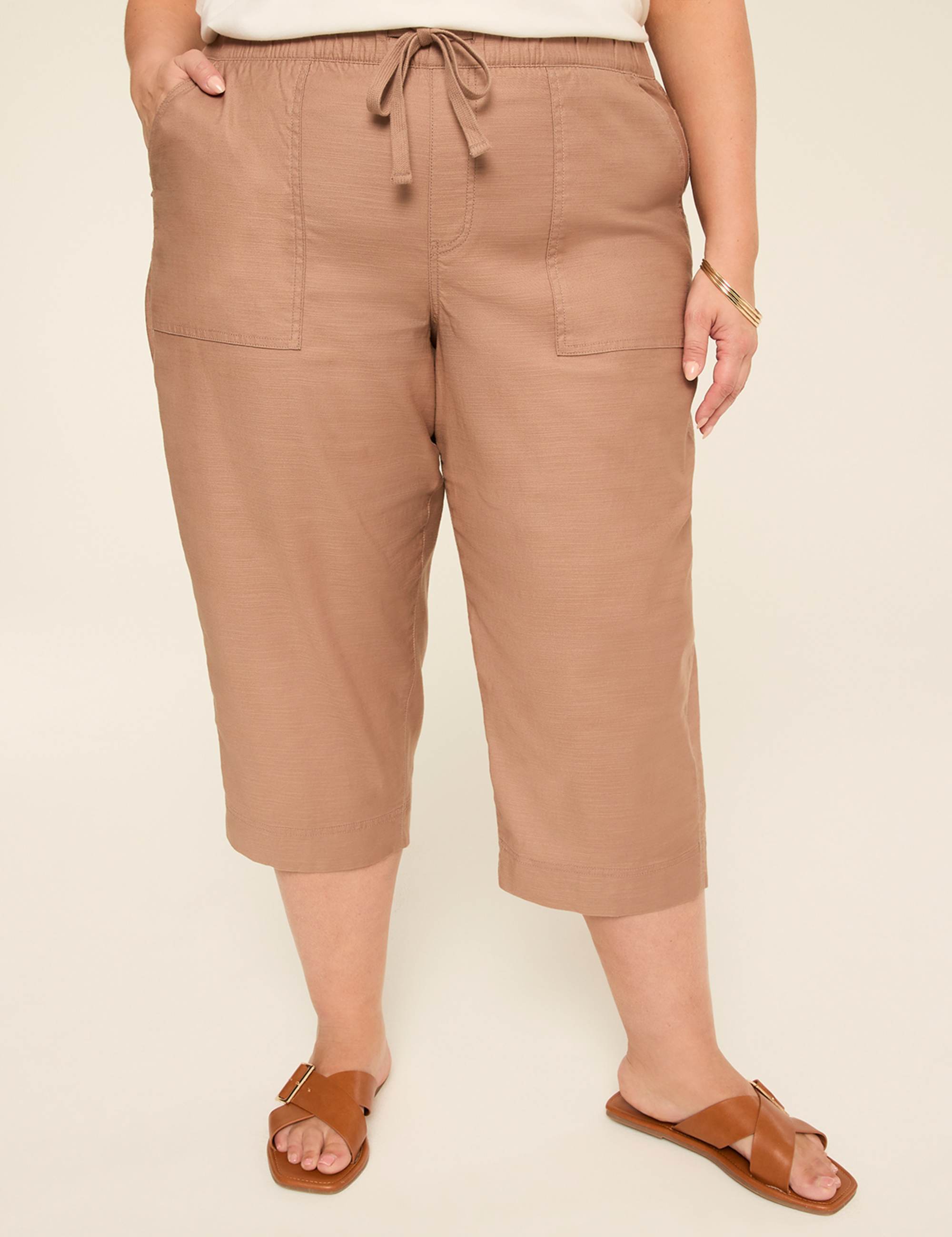Slub Pull-On Capri Pant