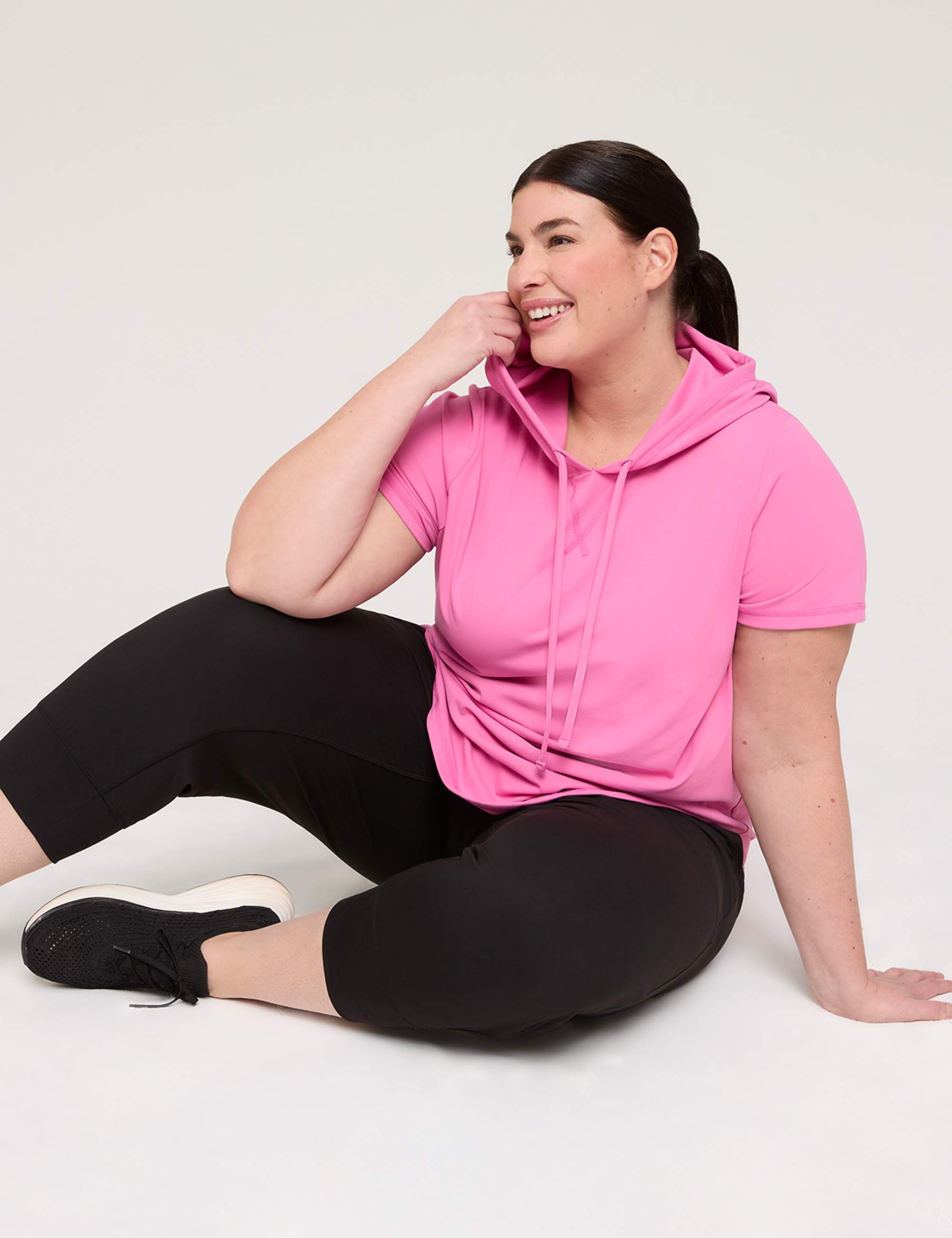 LIVI Short-Sleeve LIVI Soft Hoodie