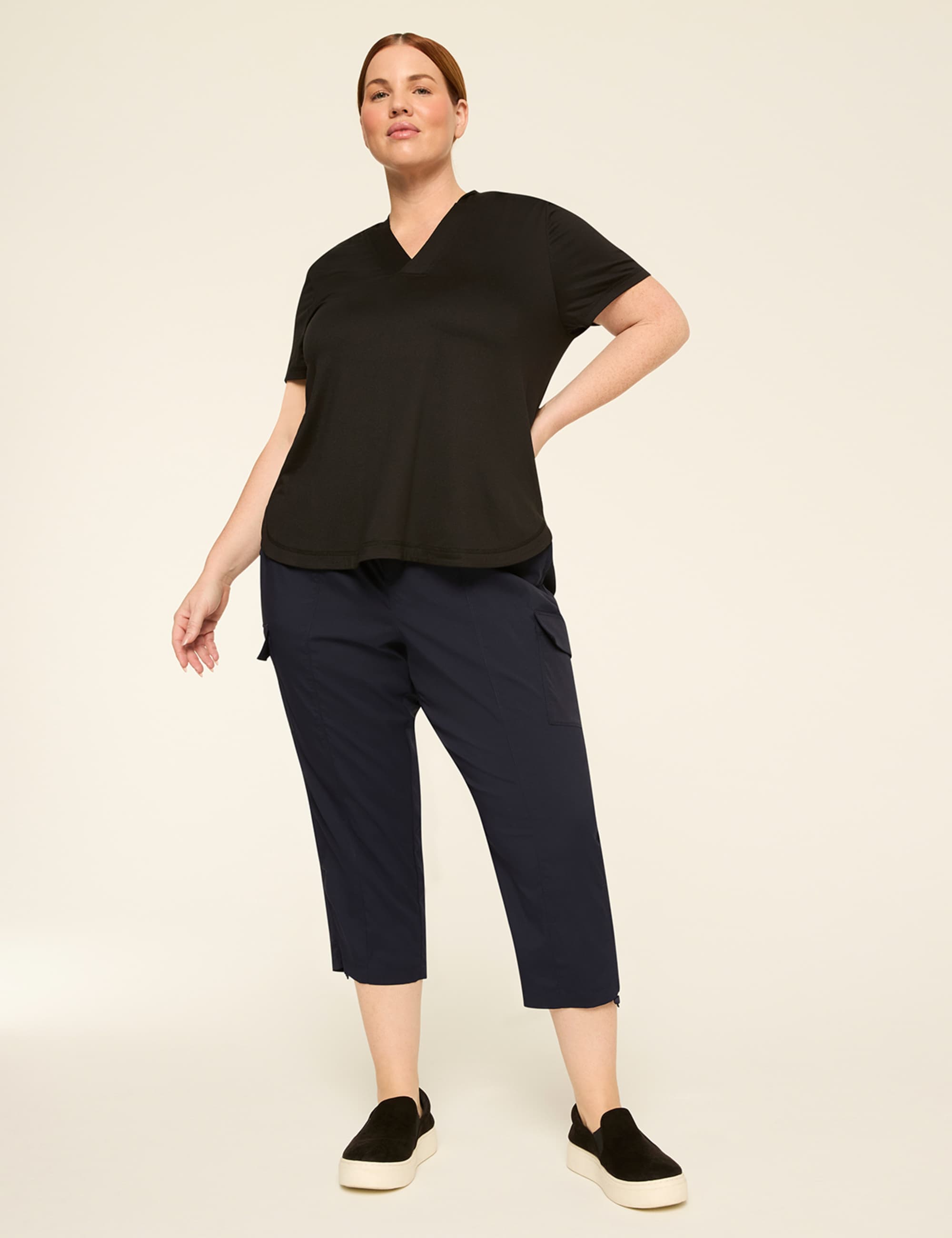 LIVI Stretch Woven Crop Pant