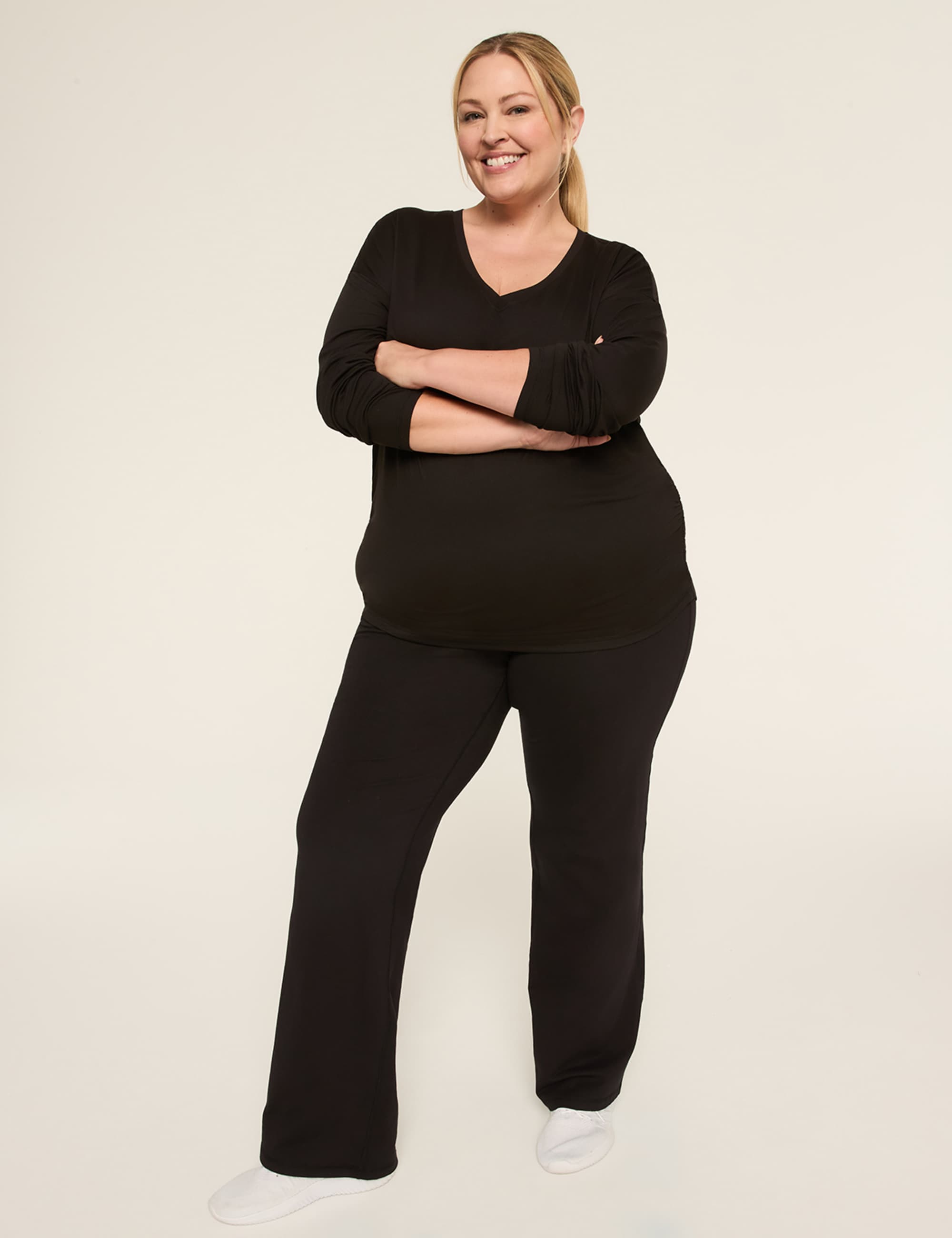 LIVI Soft Long-Sleeve Ruched-Side Tee