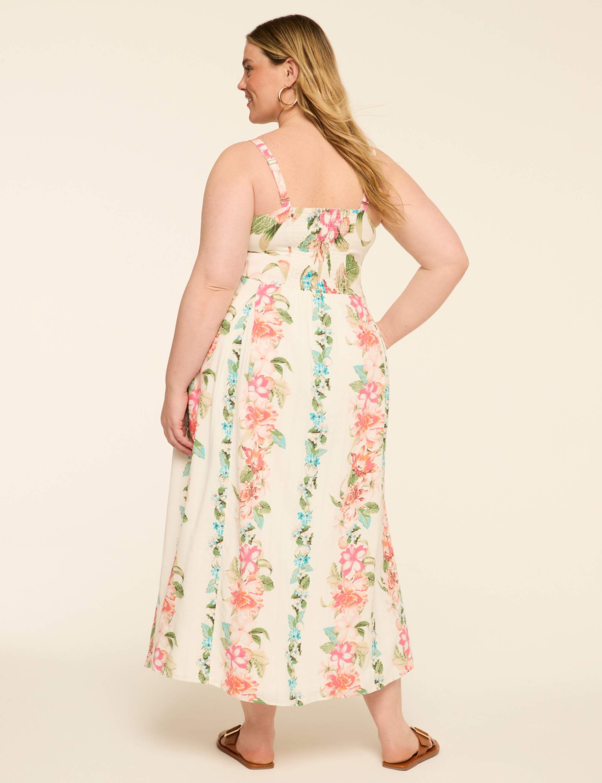 Sleeveless Pleated Maxi Dress