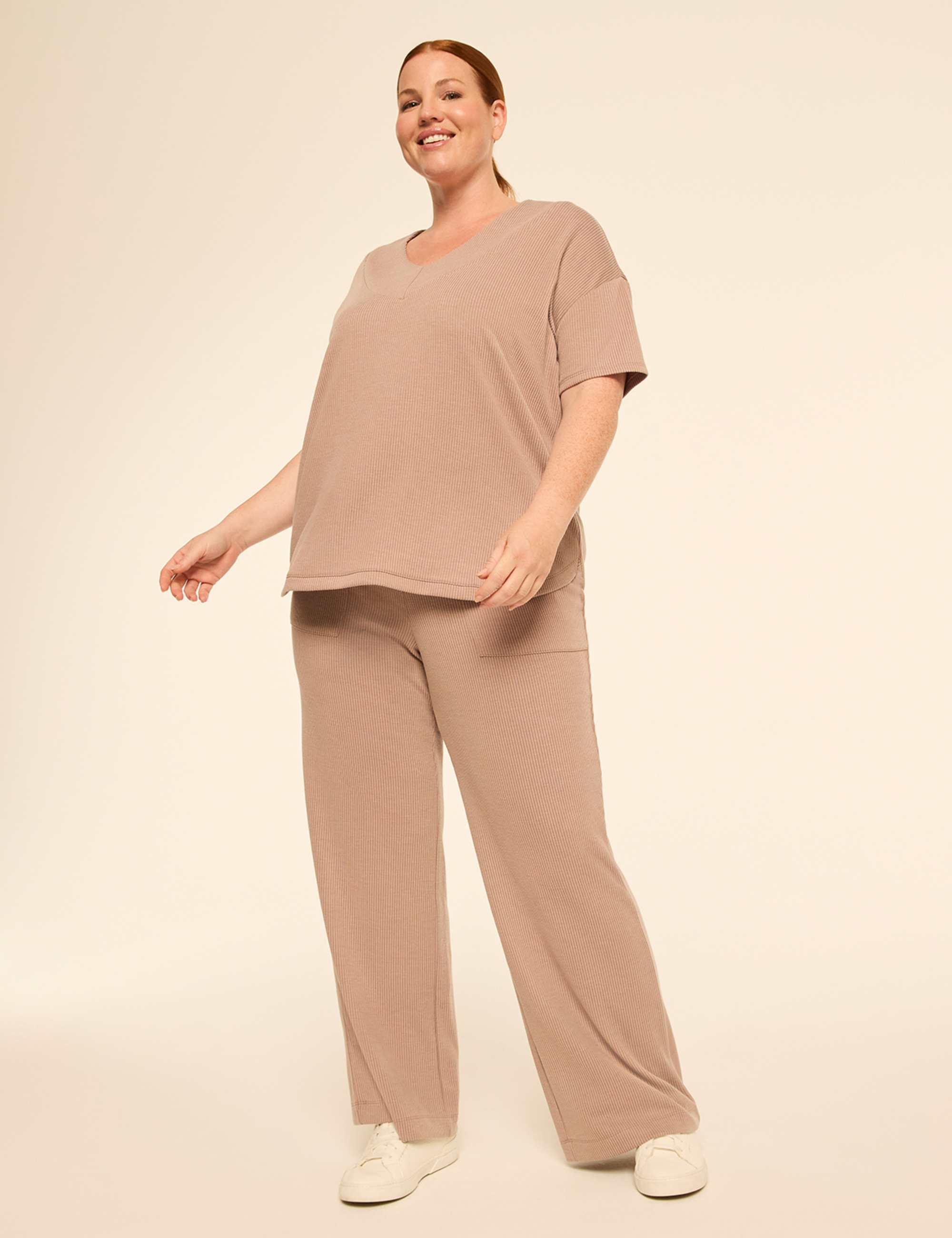 LIVI Ribbed Hacci V-Neck Top