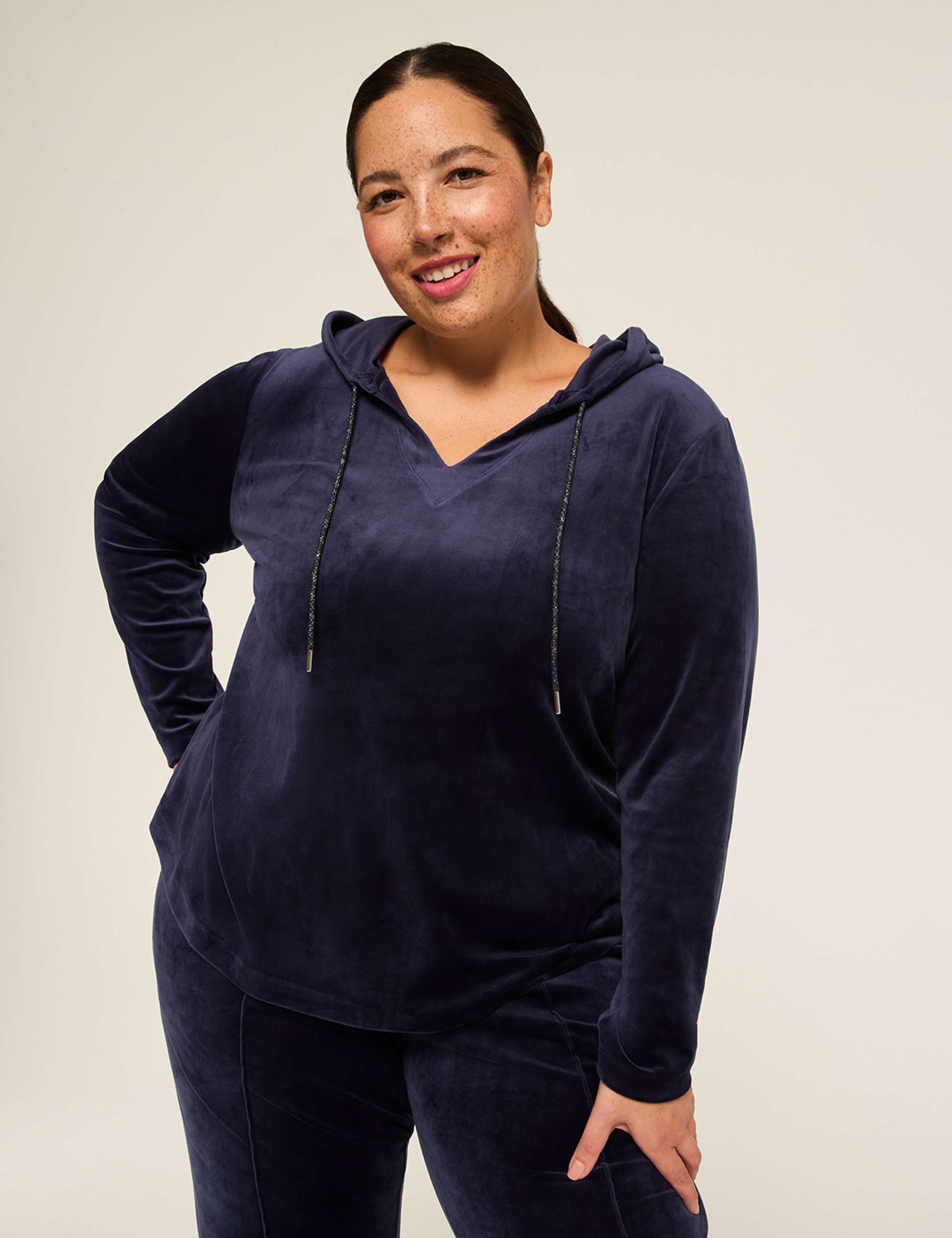 LIVI V-Neck Velour Hoodie