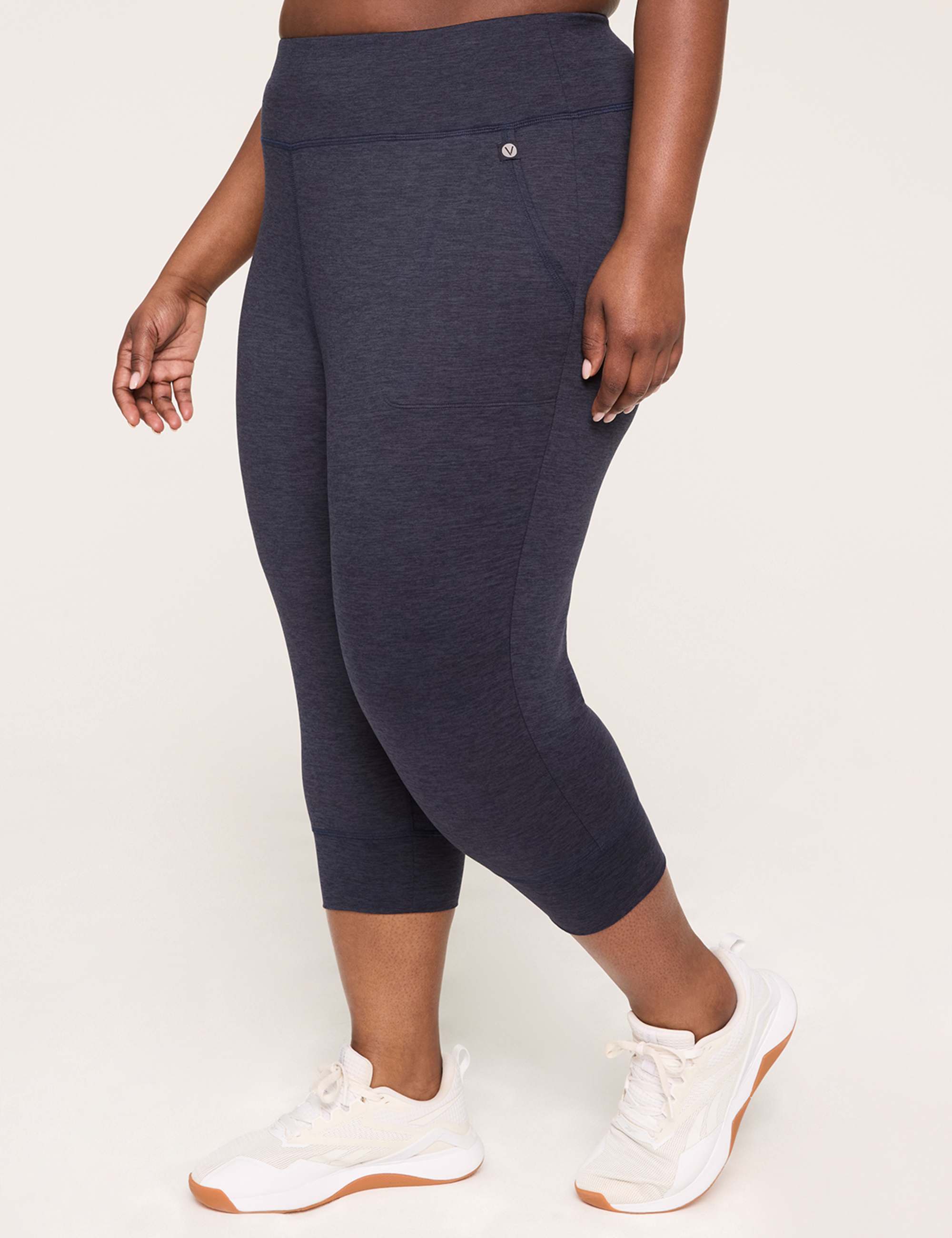 LIVI Soft Capri Jogger