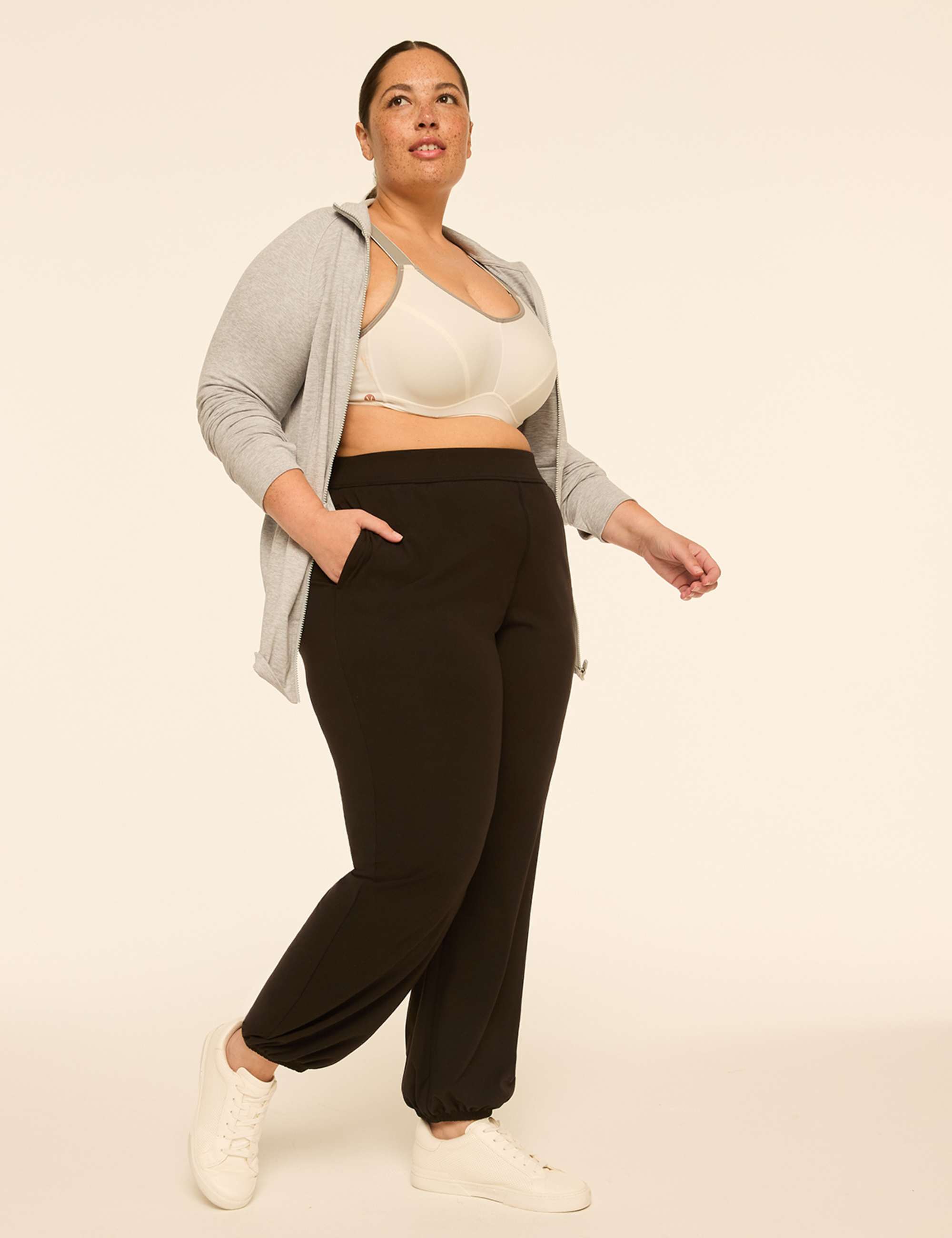 LIVI Soft Balloon Pant