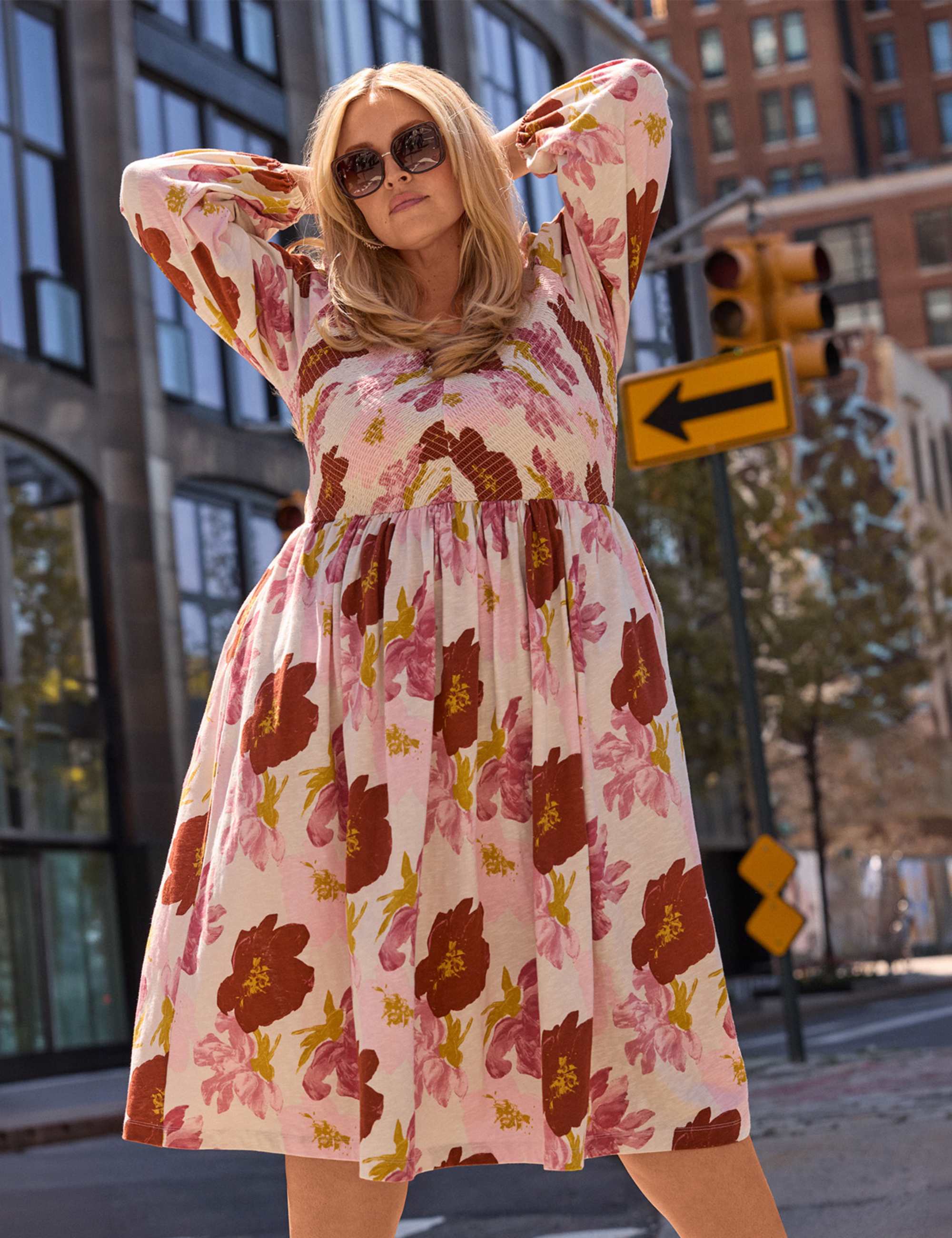 Flutter-Sleeve Tie-Waist Maxi Dress