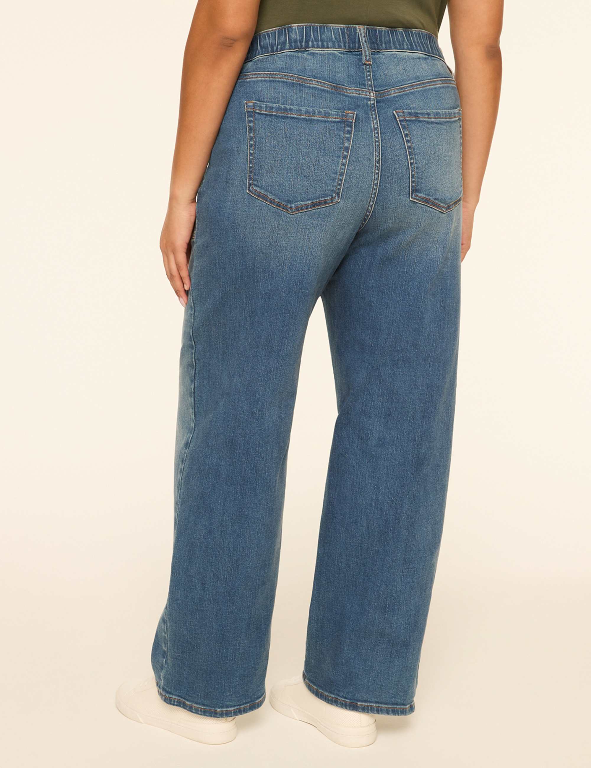 Signature Fit Straight Leg Utility Jean