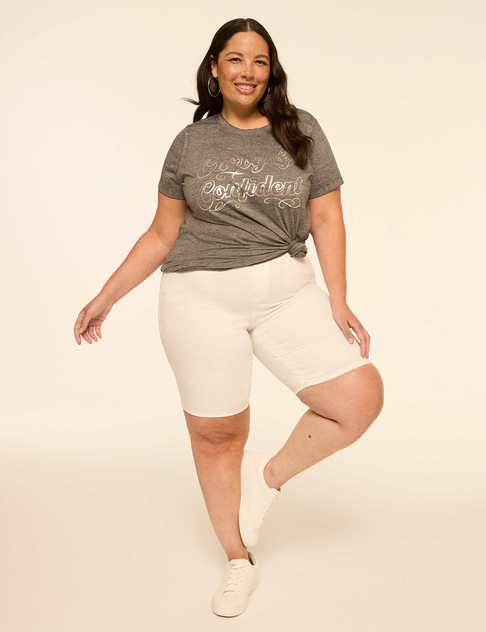 Foiled Curvy & Confident Graphic Tee