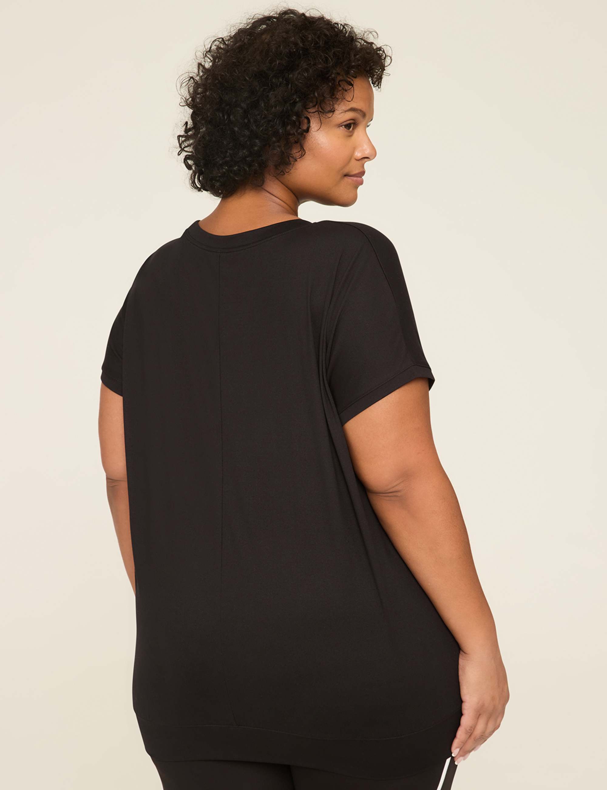 LIVI Soft Crew-Neck Banded-Bottom Tee