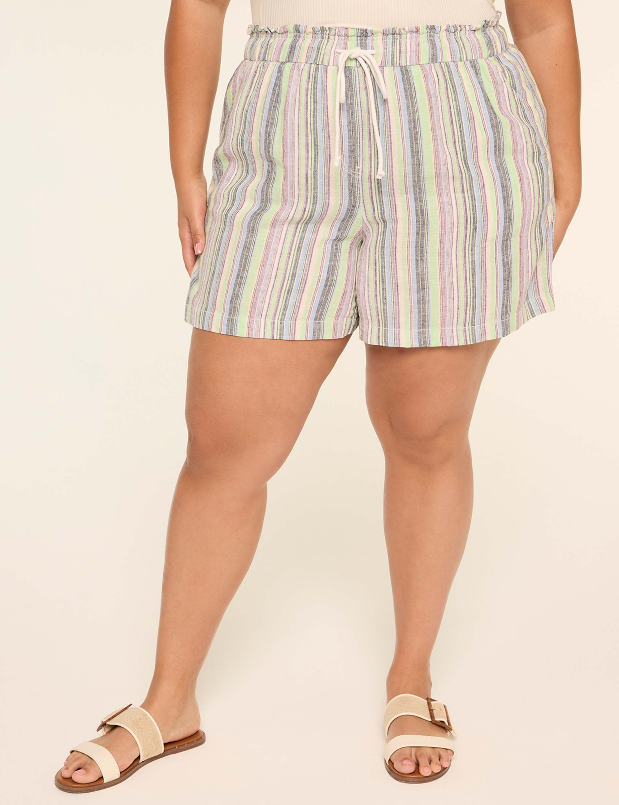 Linen-Blend Relaxed Pull-On 5.5” Short