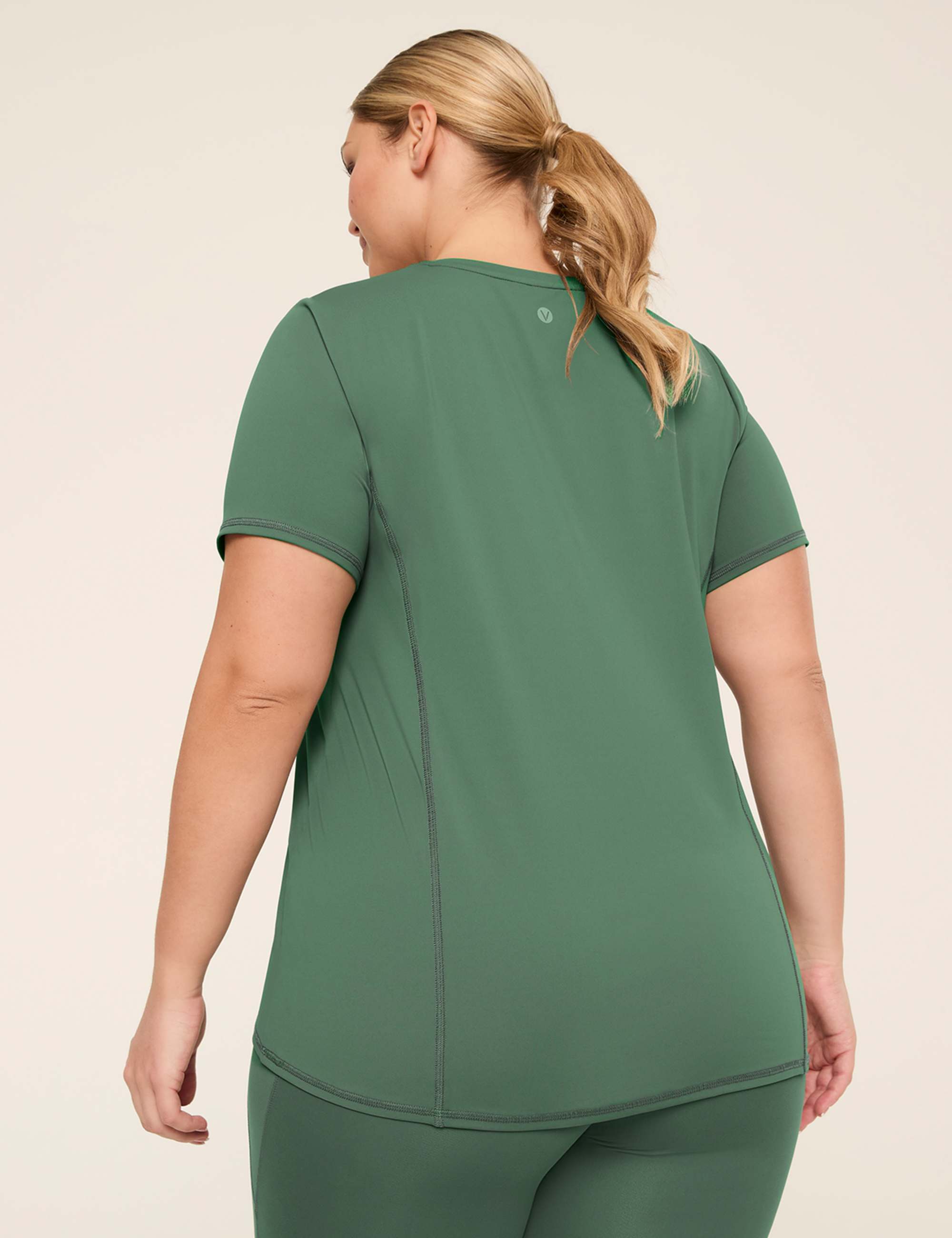 LIVI Short-Sleeve Crew-Neck Wicking Tee