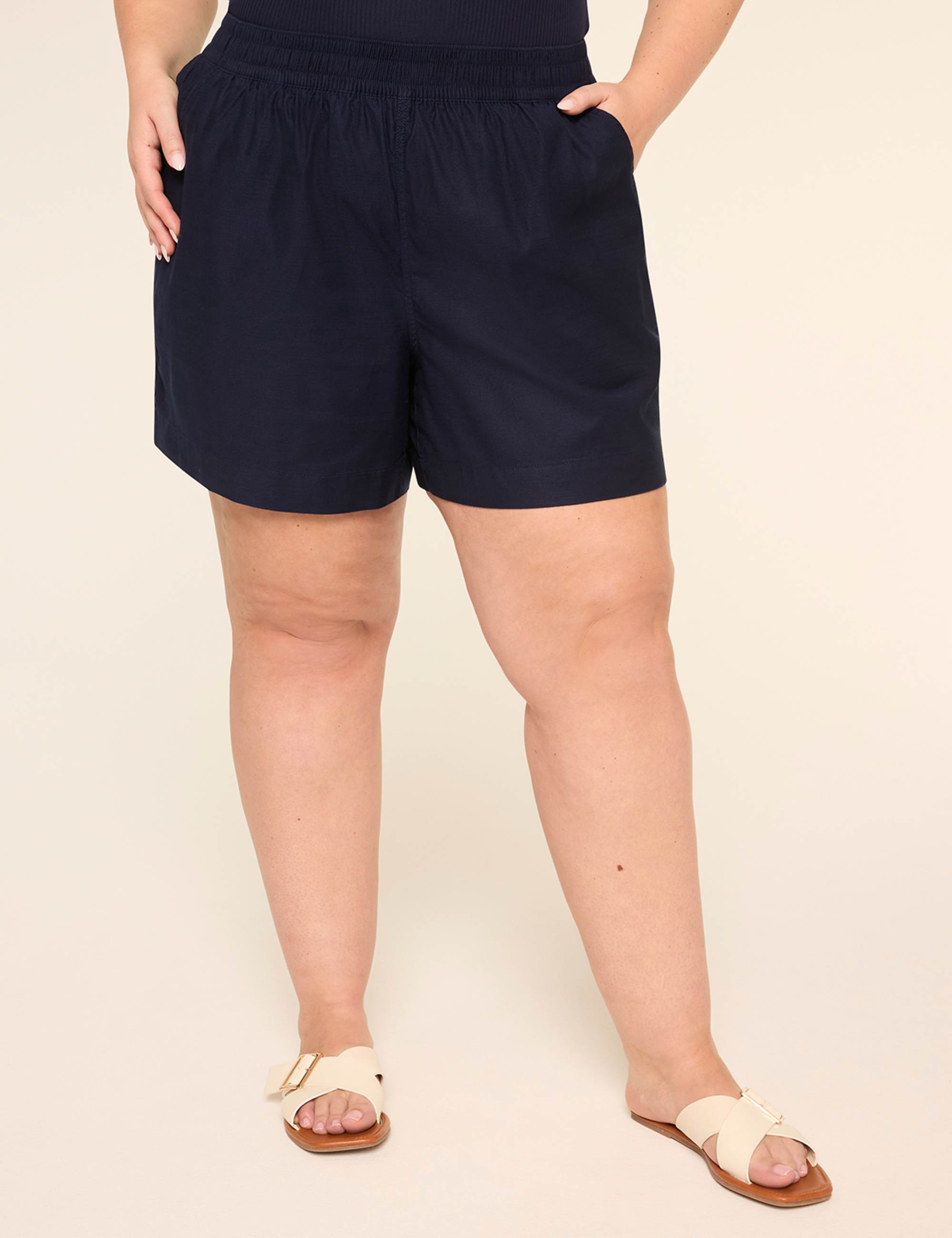 Slub Relaxed Pull-On 5-5" Short