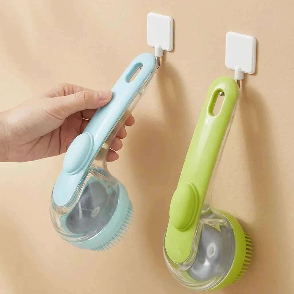 2026 2-in-1 Pet Bath & Grooming Brush with Soap Dispenser