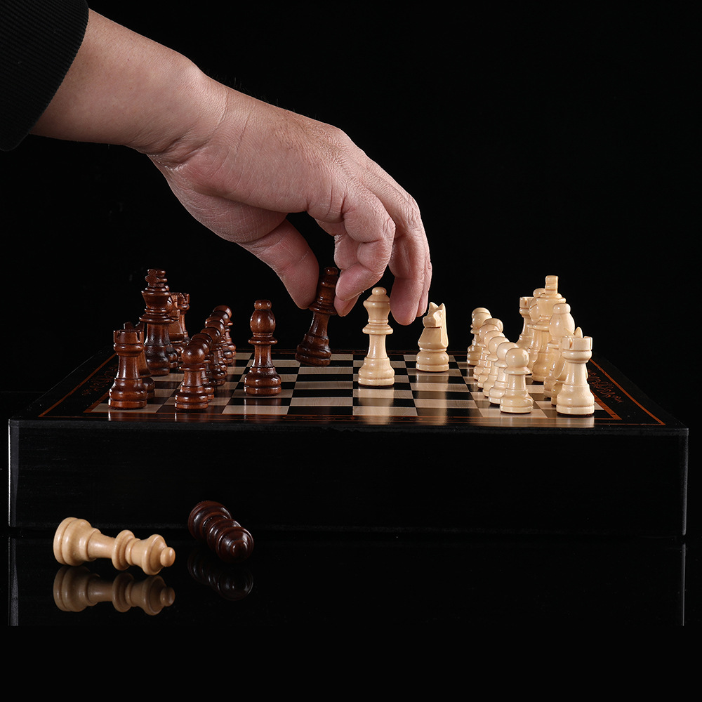 Magnetic Wooden Chess Set with Storage Drawers – Classic Staunton Chess Pieces for Adults & Kids