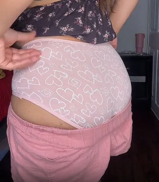 Nicole W.