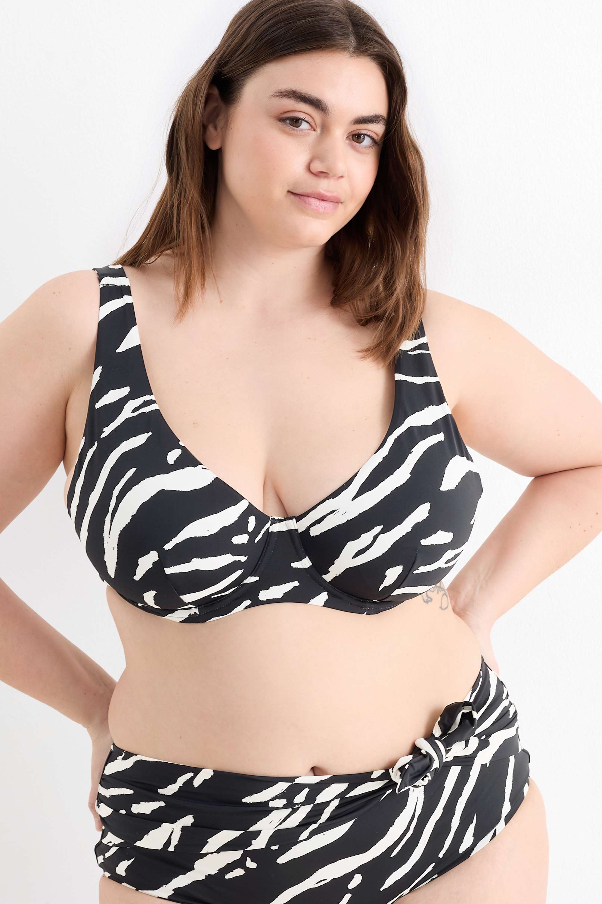 Underwire bikini top - padded - LYCRA® XTRA LIFE™ black / white