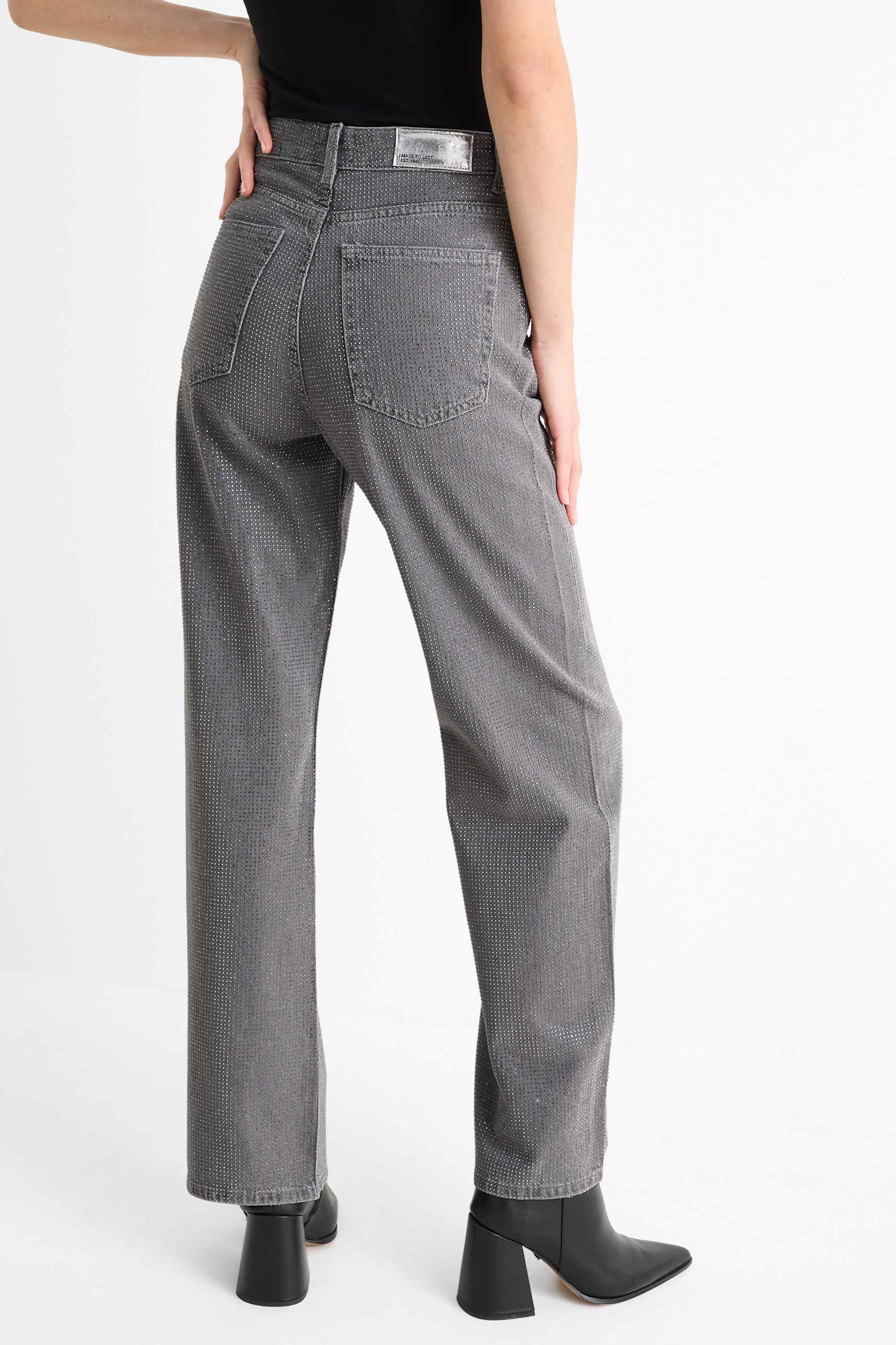 Loose fit jeans with rhinestones - high waist gray