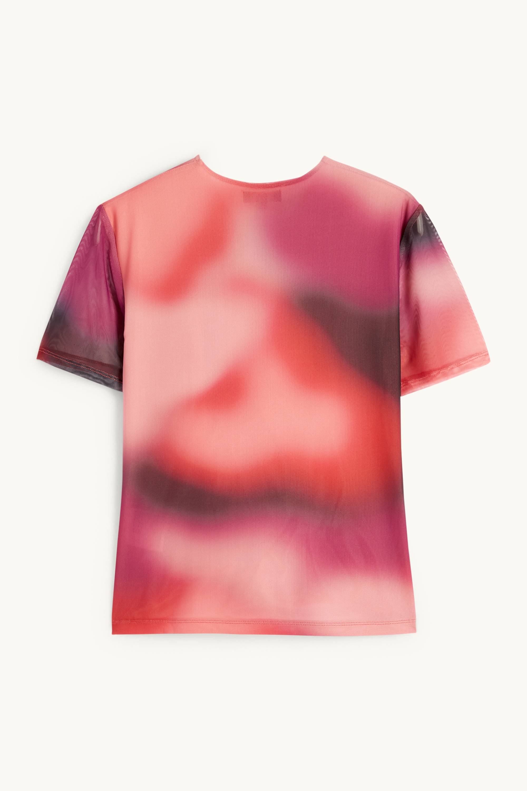 T-shirt pink
