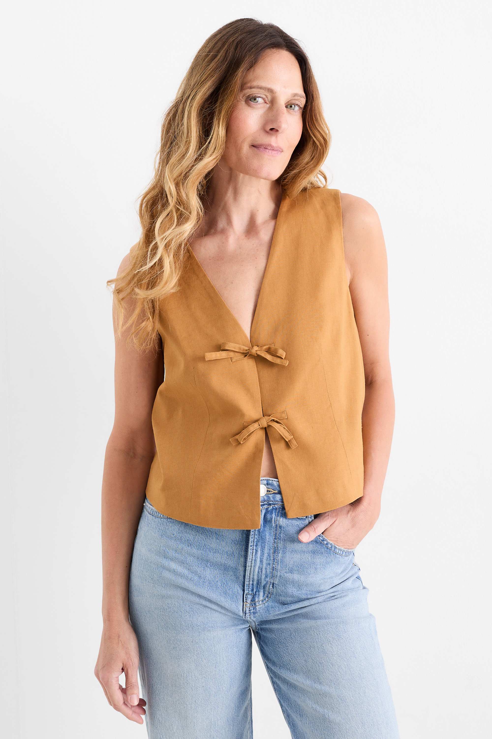 Business waistcoat - fitted - linen blend light brown