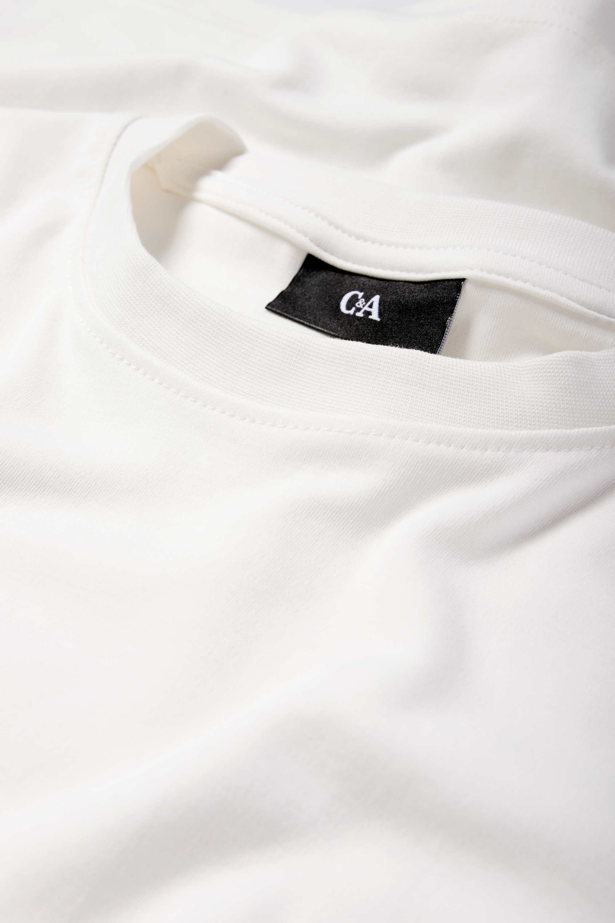 T-shirt - relaxed fit white (1)
