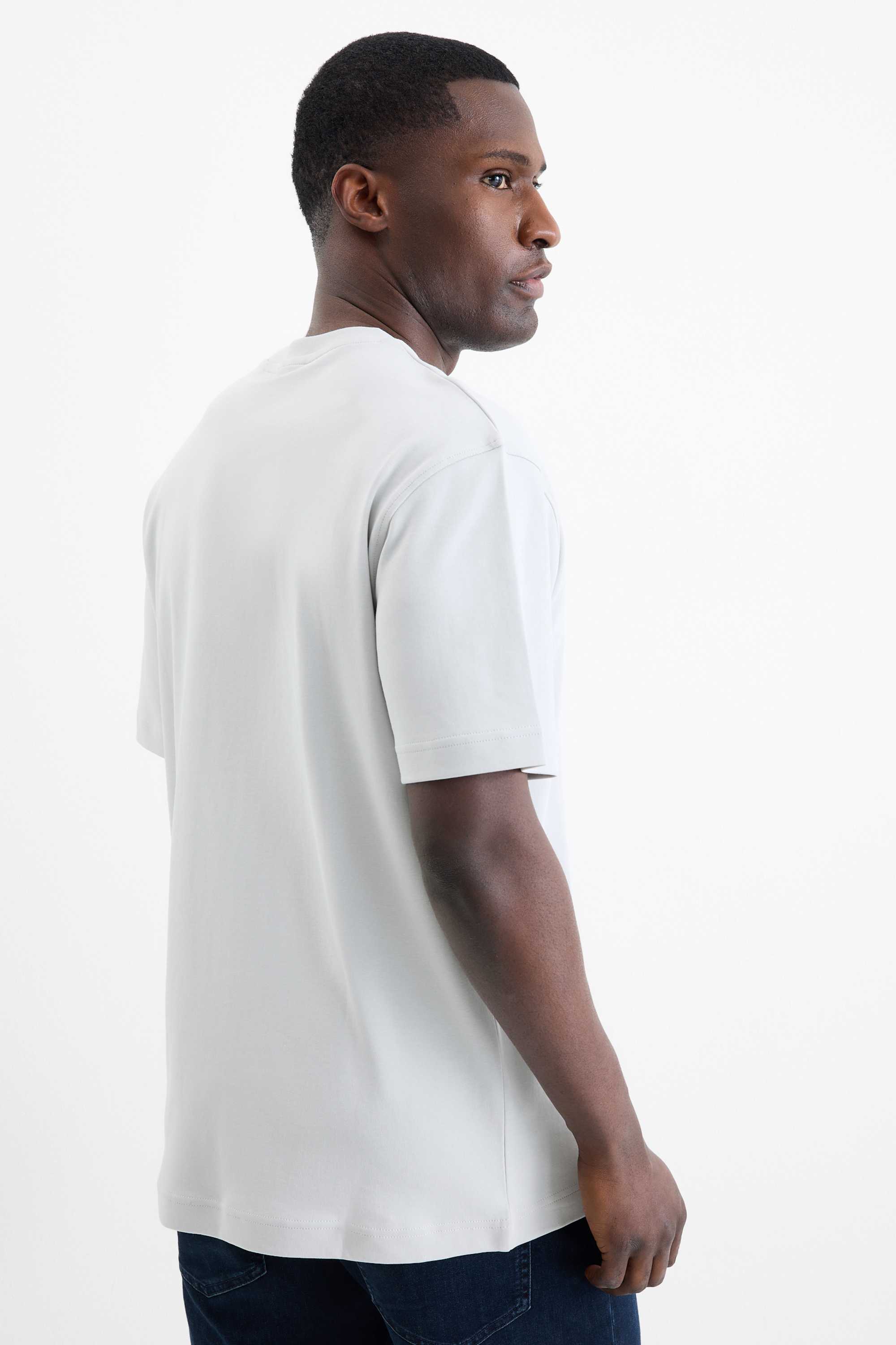 T-shirt - relaxed fit light gray (15)