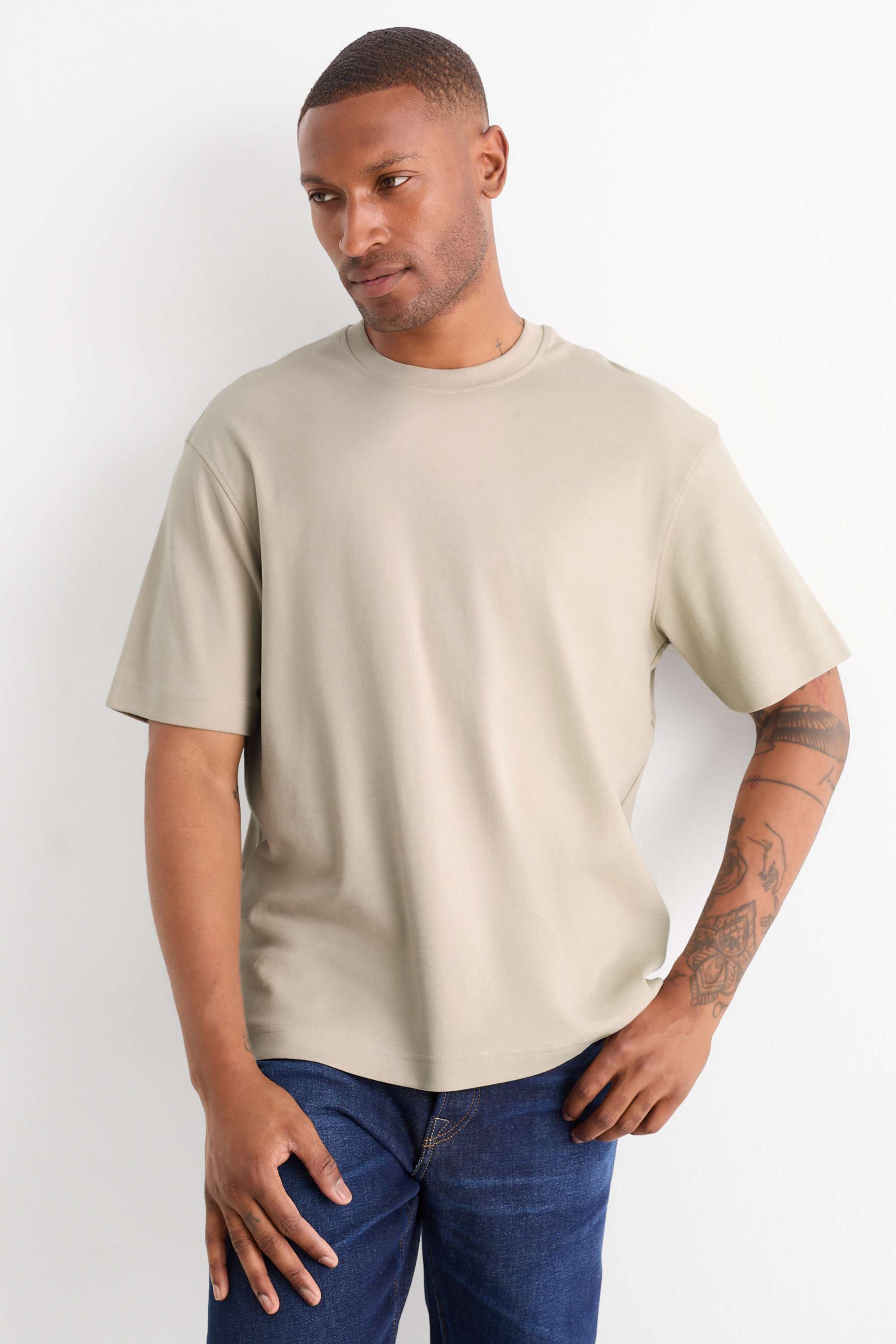 T-shirt - relaxed fit beige