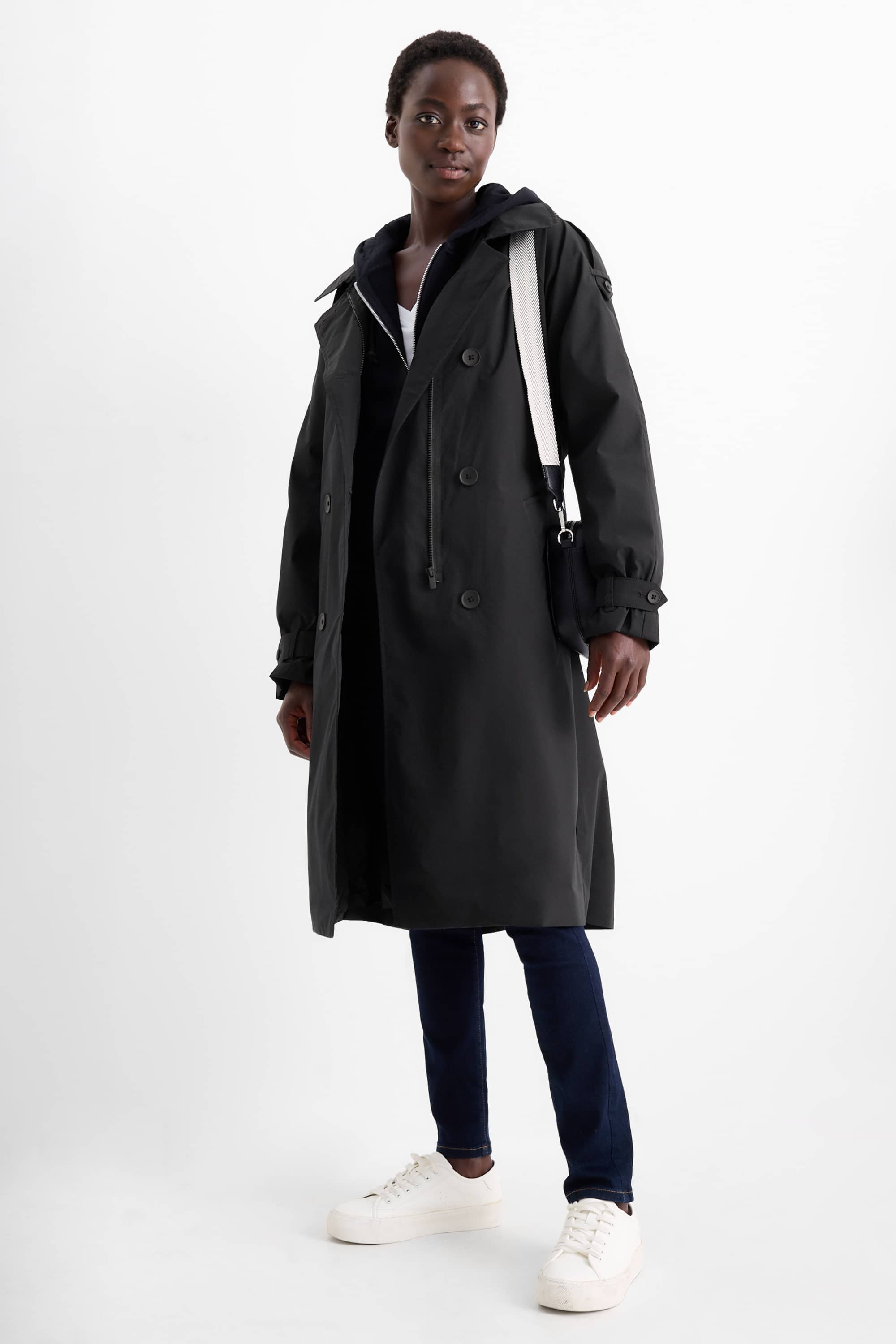 Technical trench coat black