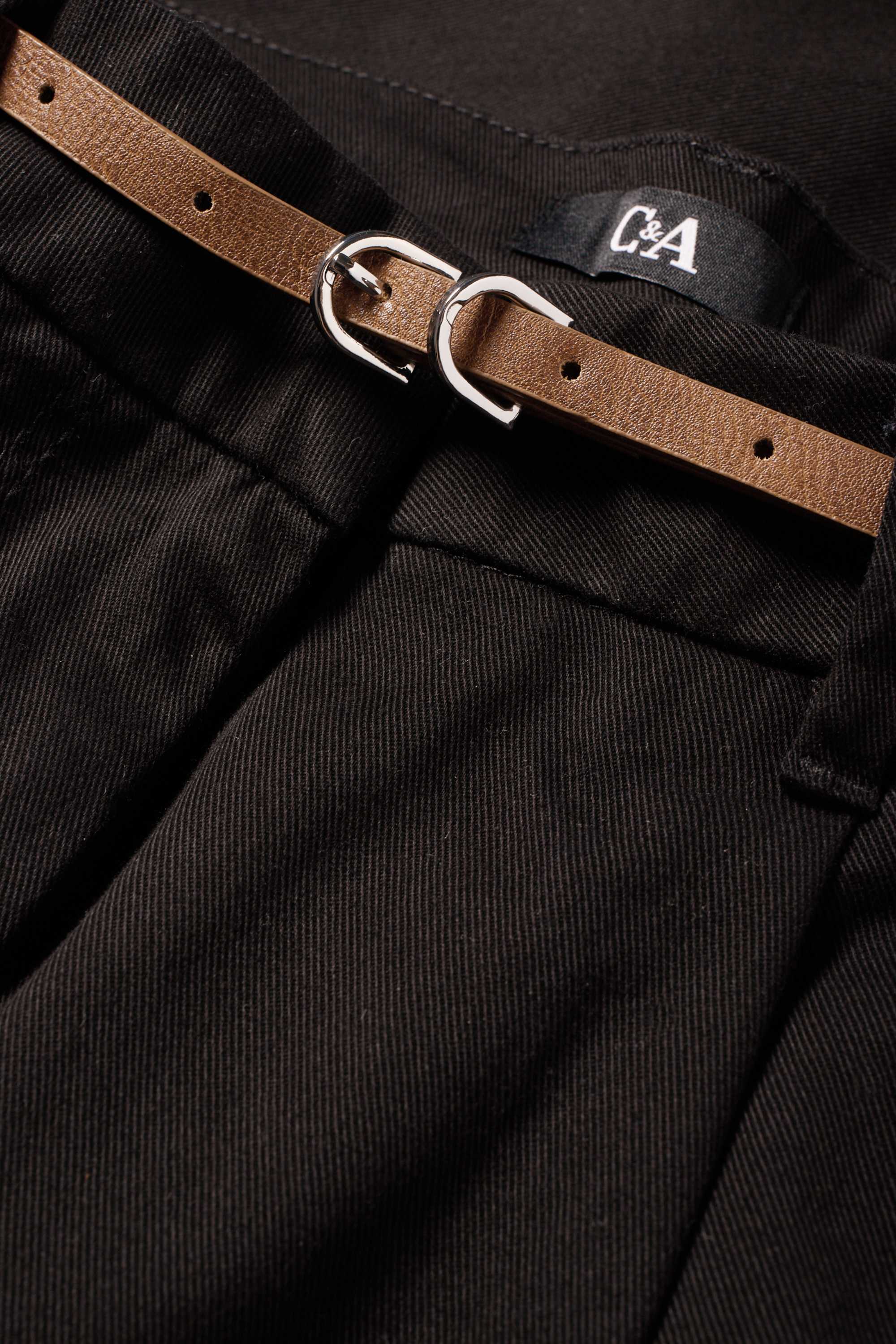 Cloth trousers with belt - high waist - barrel leg black