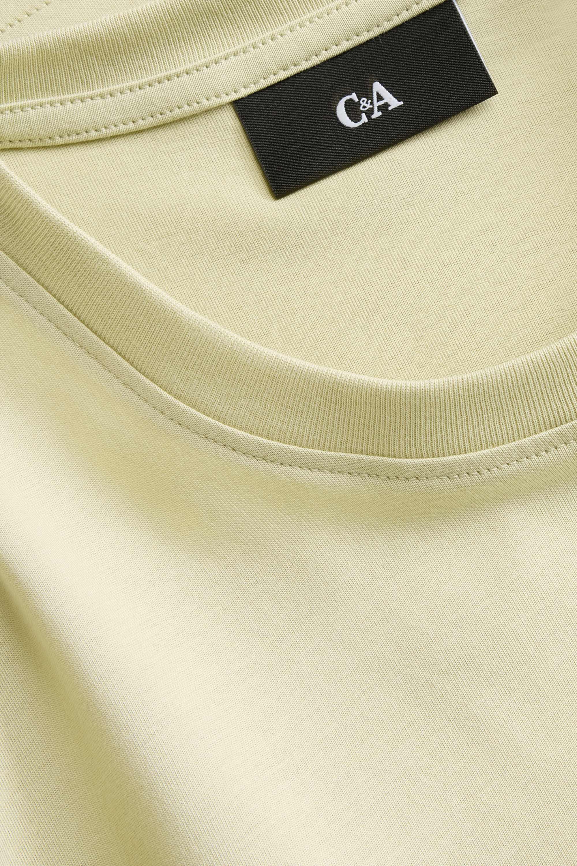 T-shirt - regular fit light green (24)