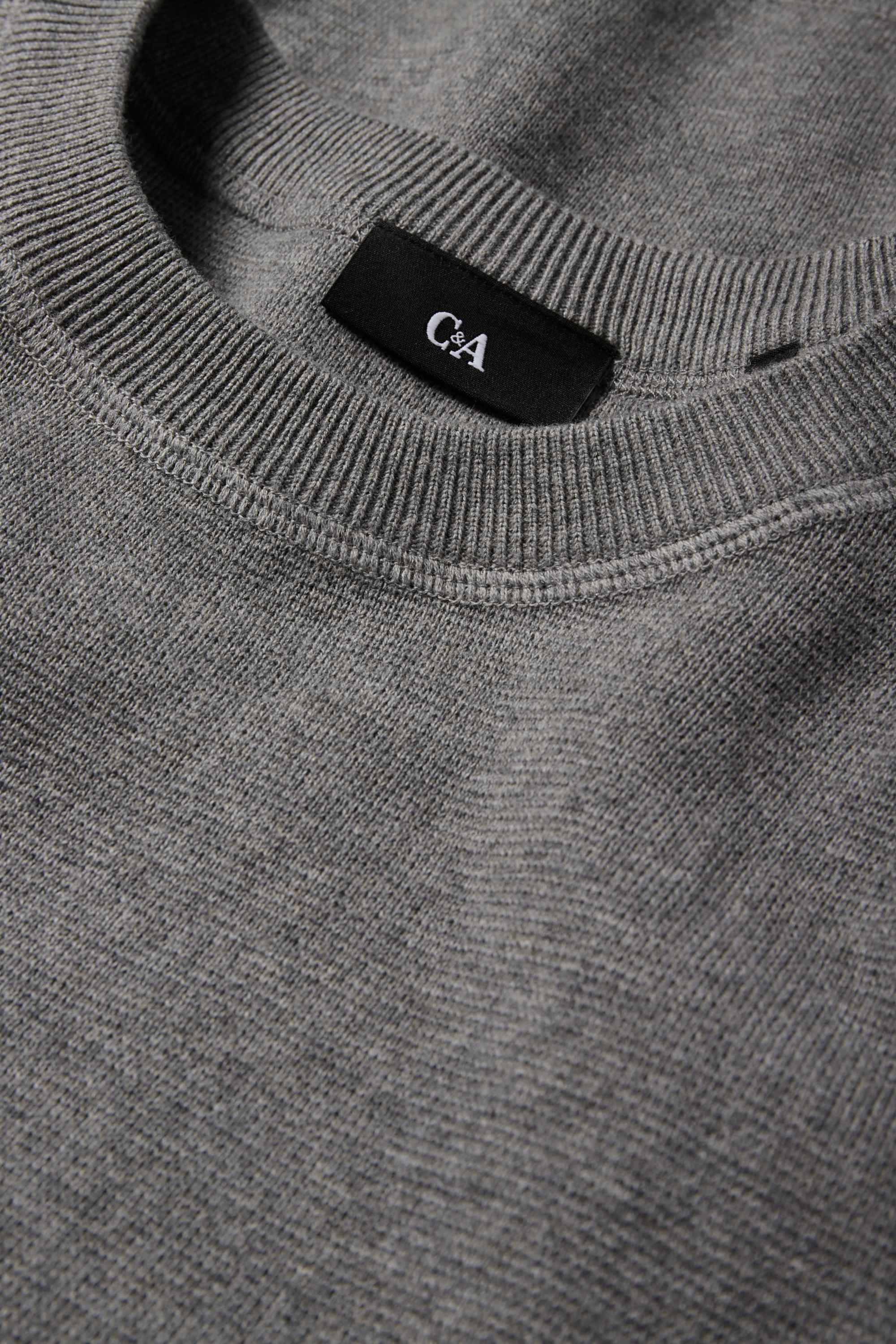 Jumper gray