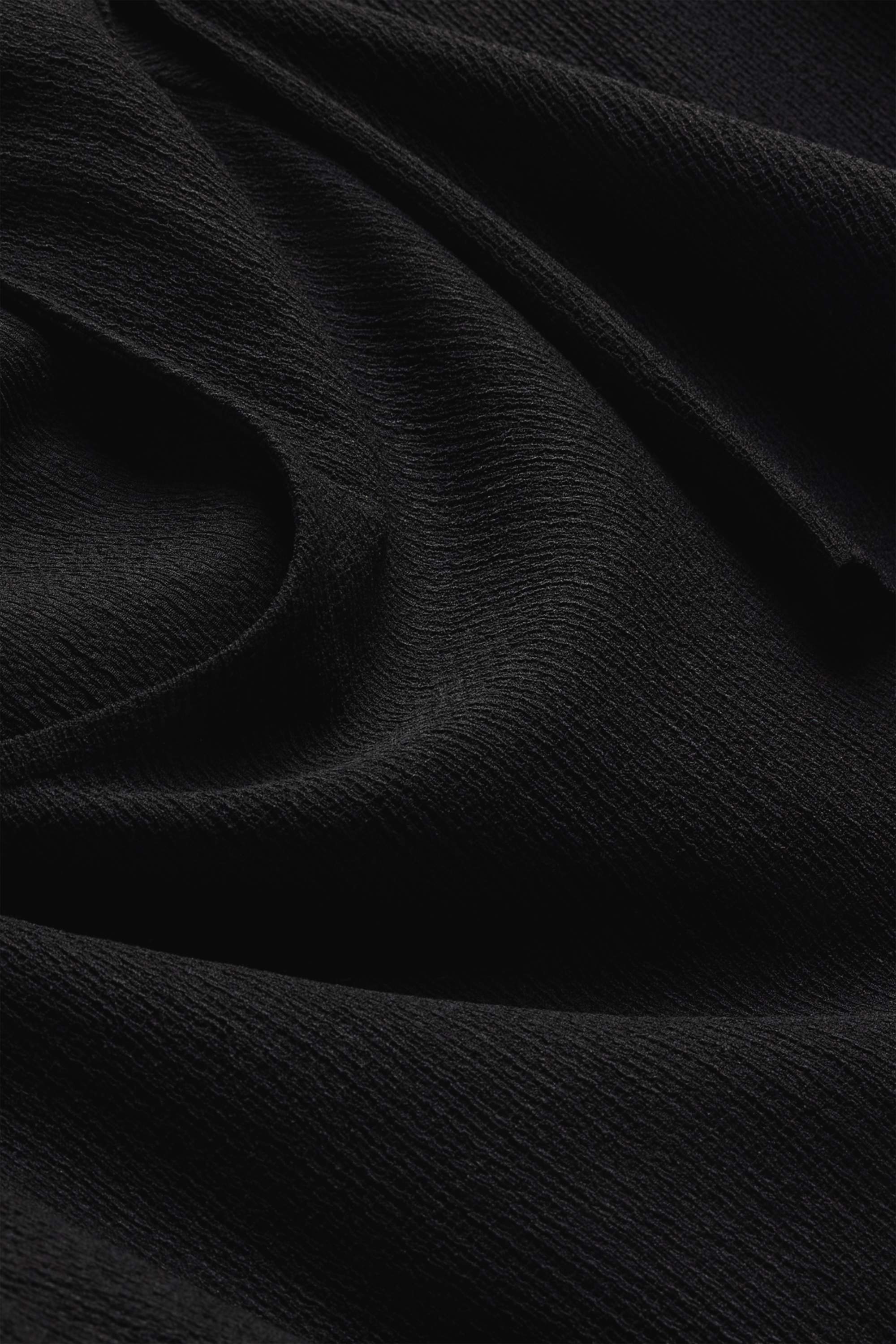 T-shirt - textured black (4)