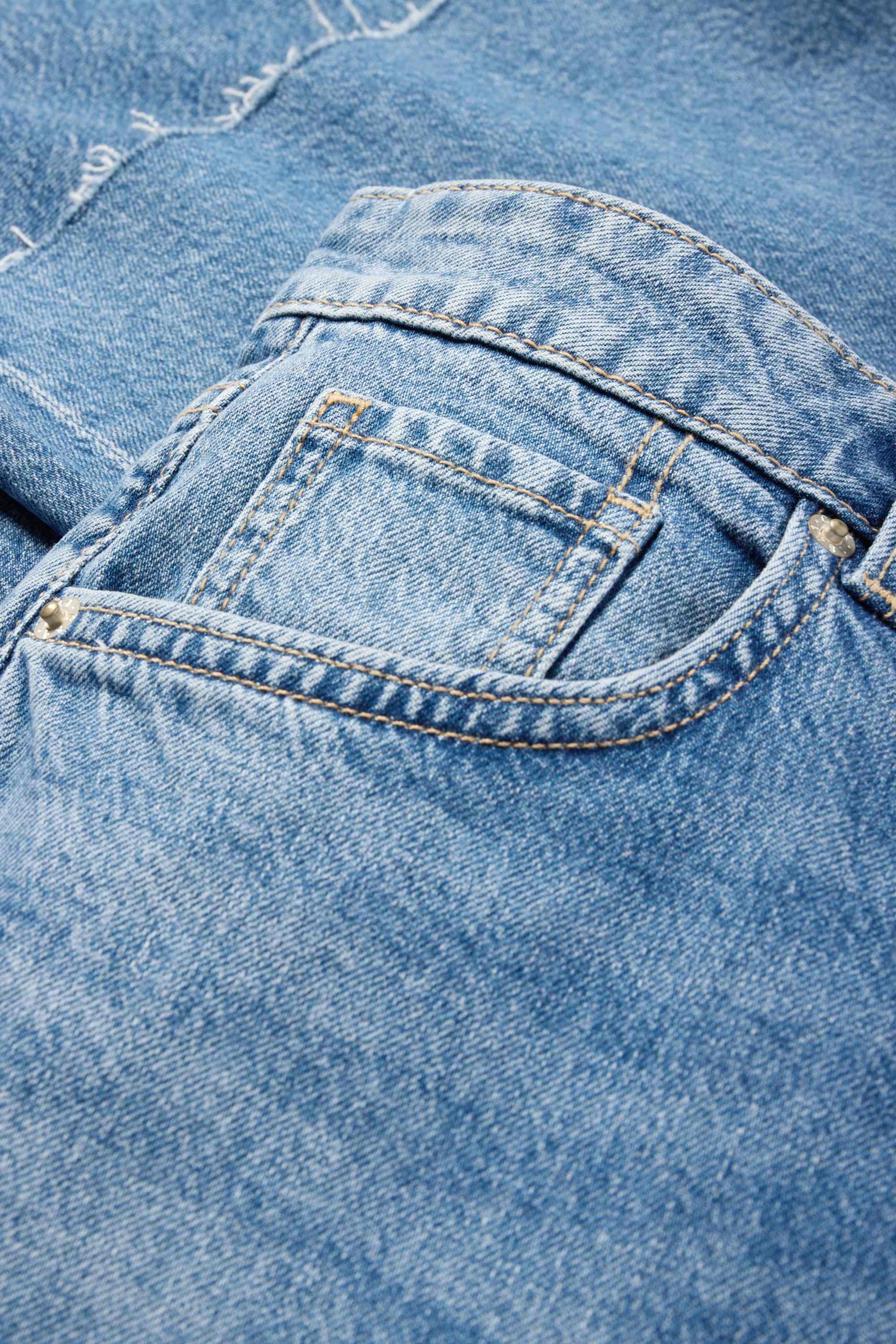 Cropped wide leg jeans - mid-rise waist blue denim
