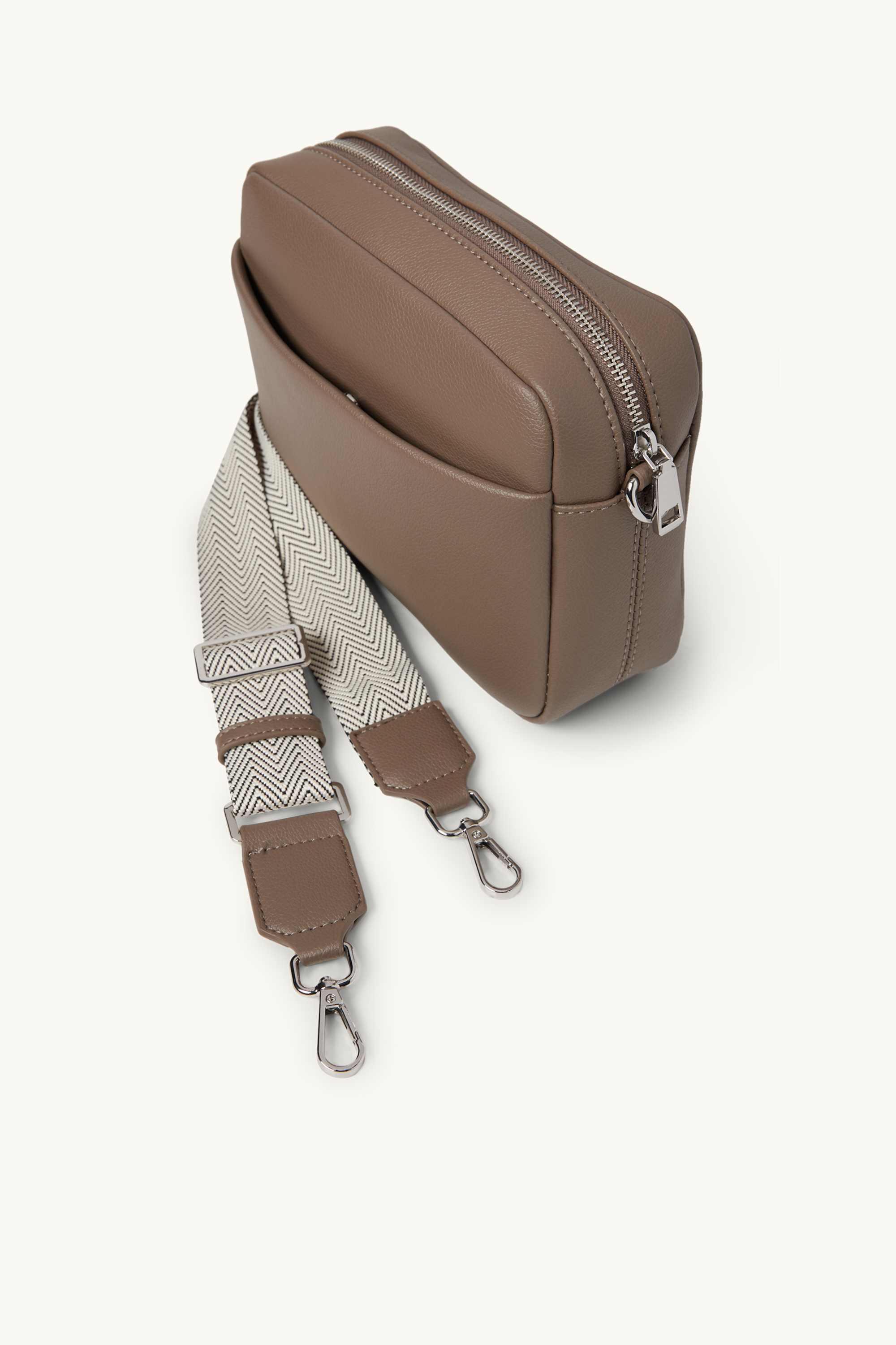 Crossbody bag with detachable bag strap - faux leather taupe