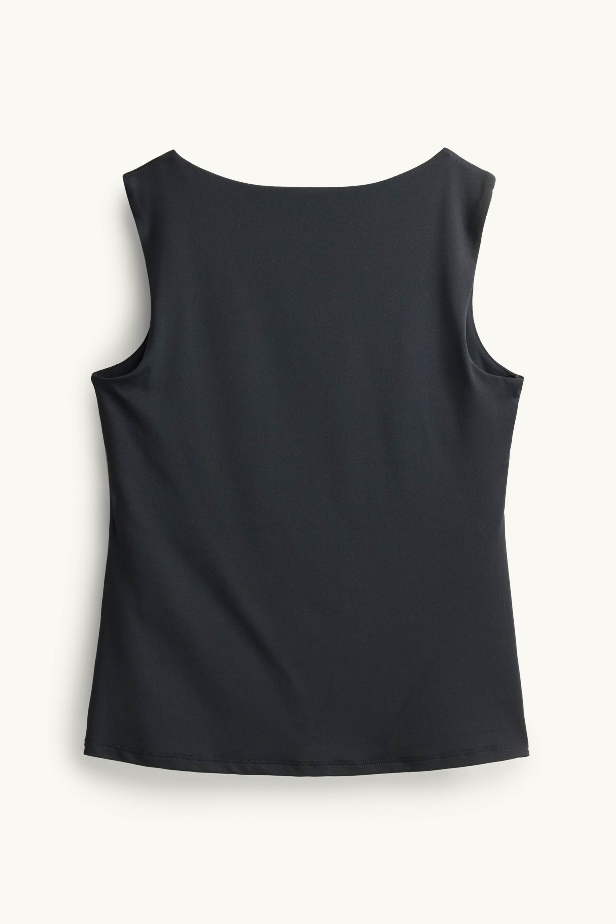 Top black