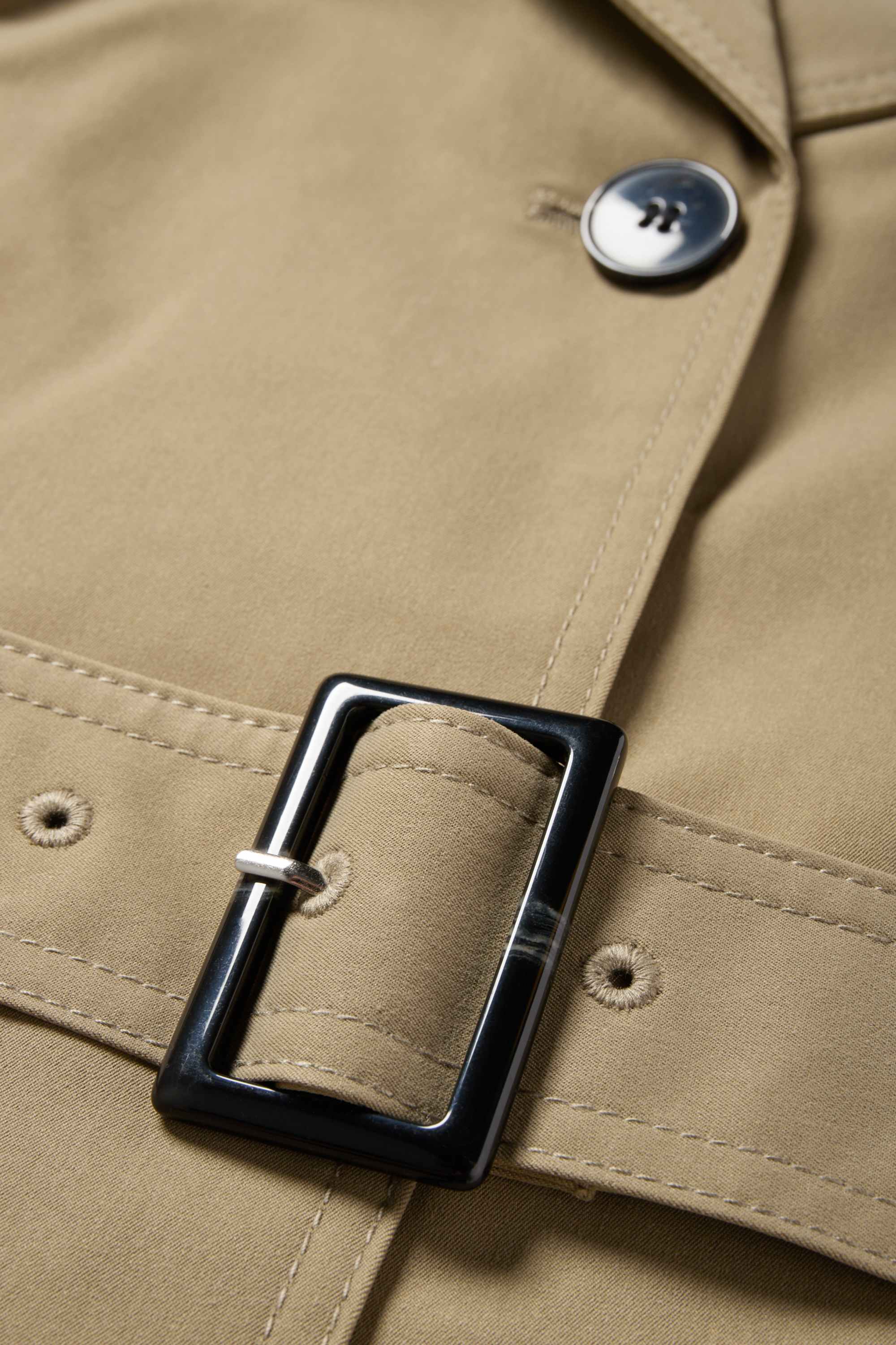 Trench coat green