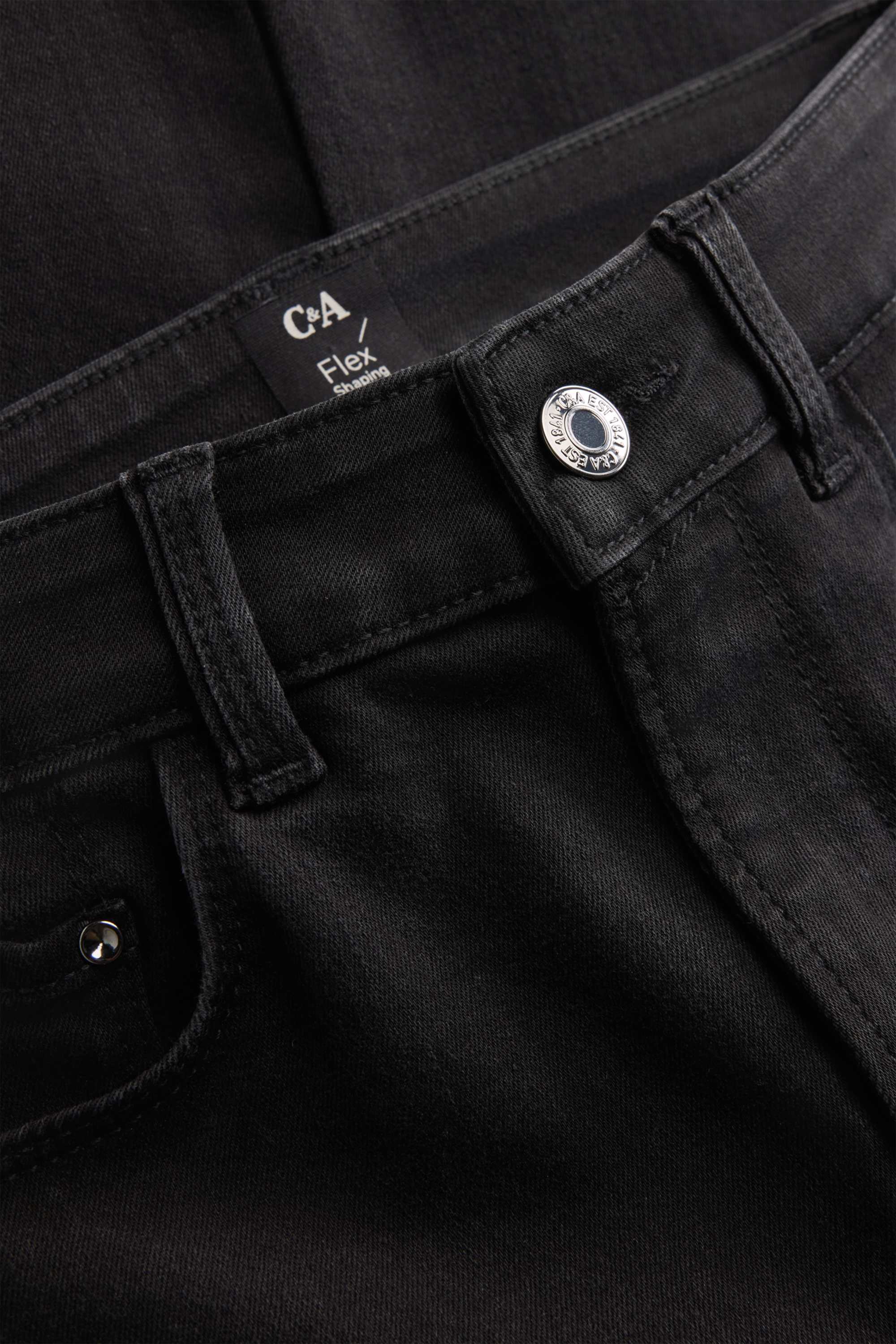 Skinny jeans - mid-rise waist - shaping jeans black