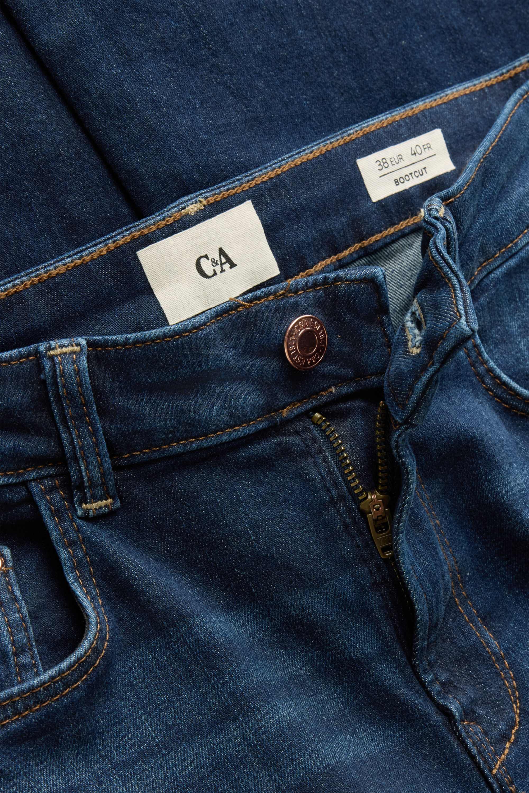 Bootcut jeans - mid-rise waist blue denim