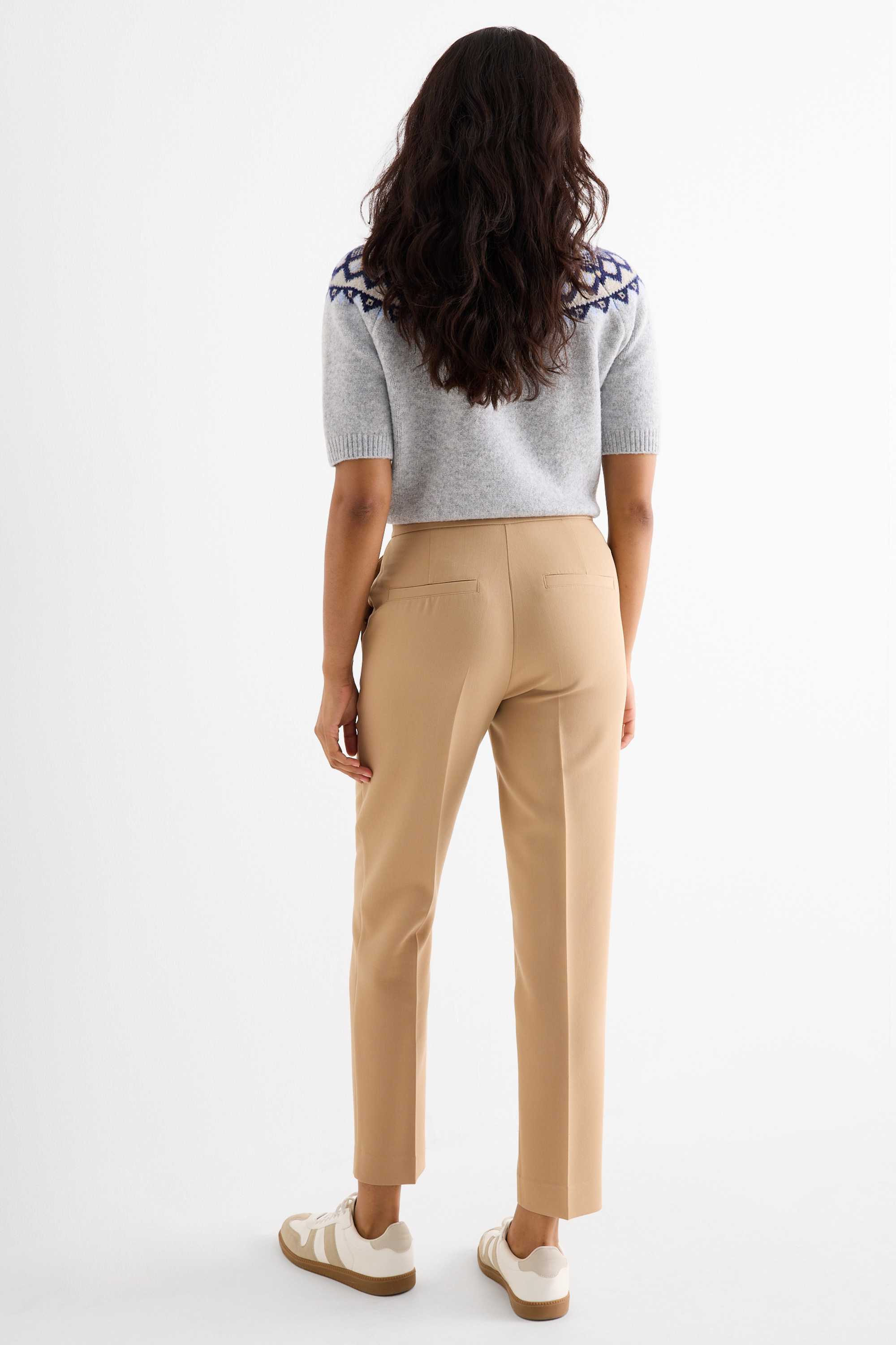 Cloth trousers - high waist - tapered fit beige