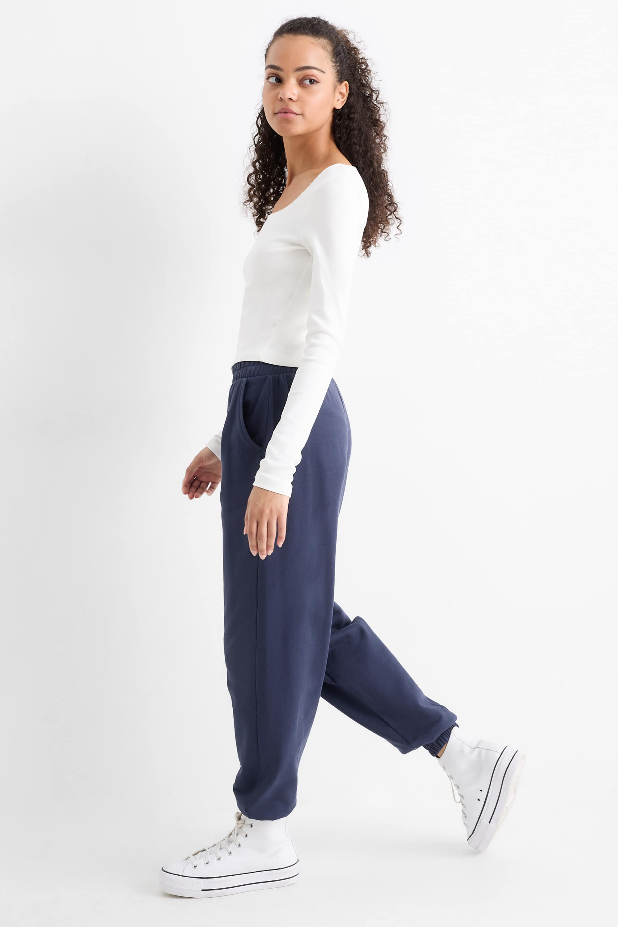 Joggers dark blue
