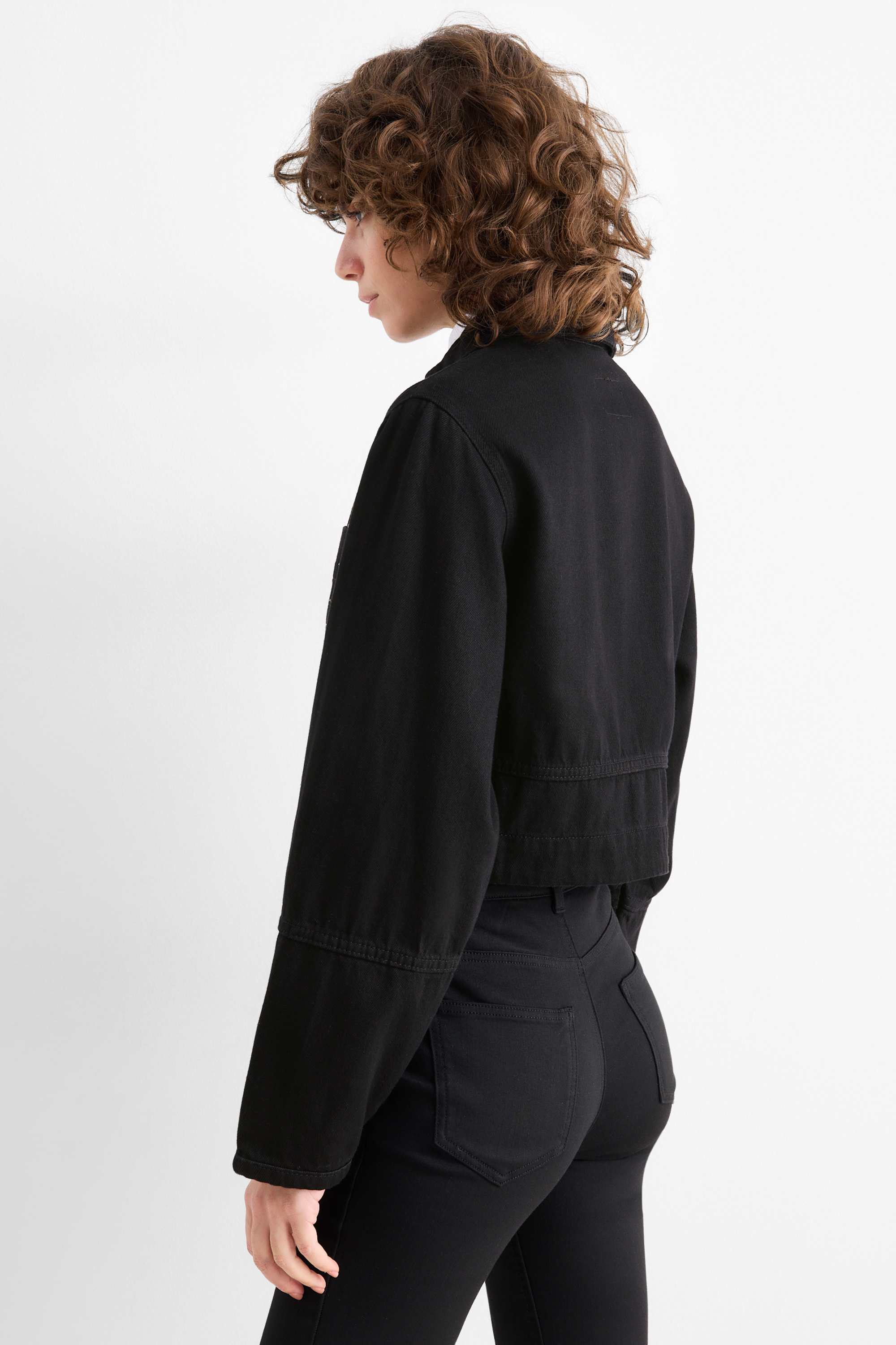 Cropped denim jacket with rhinestones black