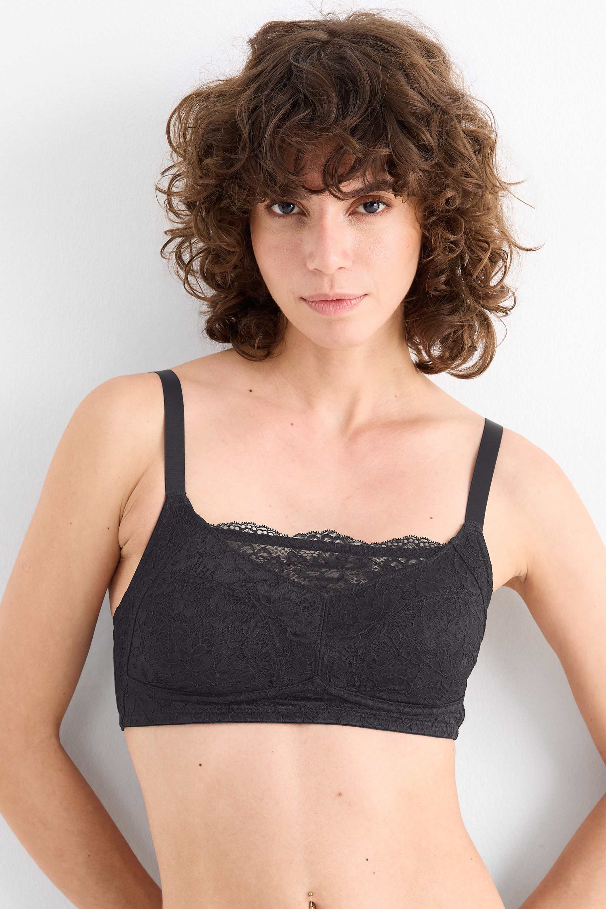 Non-wired post surgery bra black