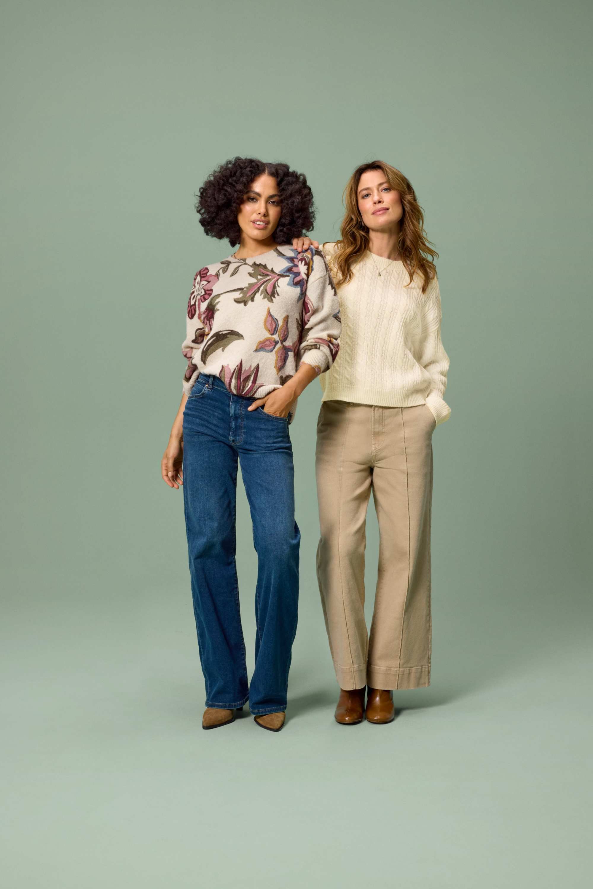 Cloth trousers - high waist - wide leg beige